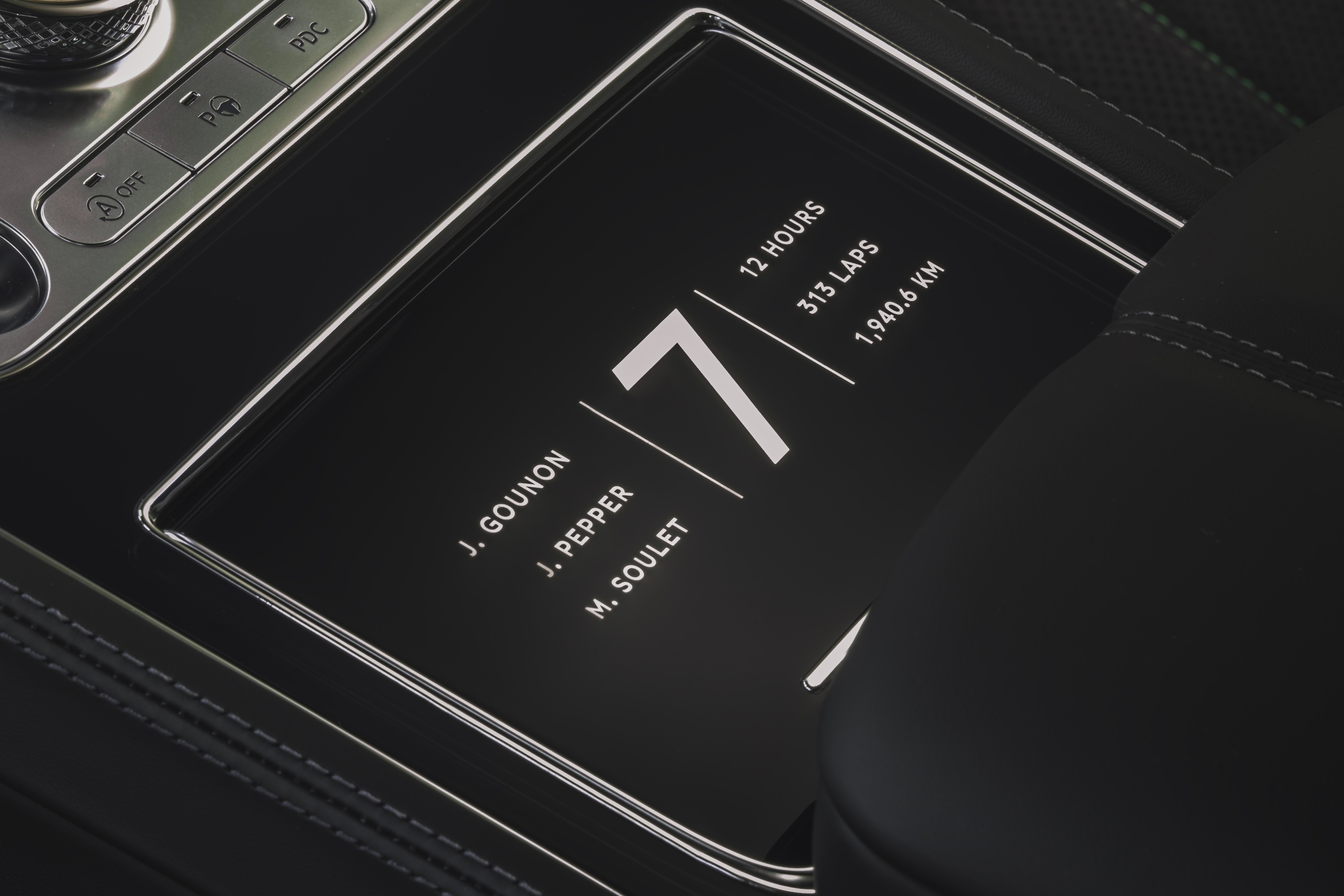 bentley,  continental,  gt3,  gt s,  continental gt,  continental gt s,  mulliner,  bentley mulliner,  Bathurst,  Bathurst 12 Hour,  continental gt3,  sieu xe,  xe the thao,  xe dua,  phien ban dac biet,  rolls-royce,  maybach,  mercedes anh 10