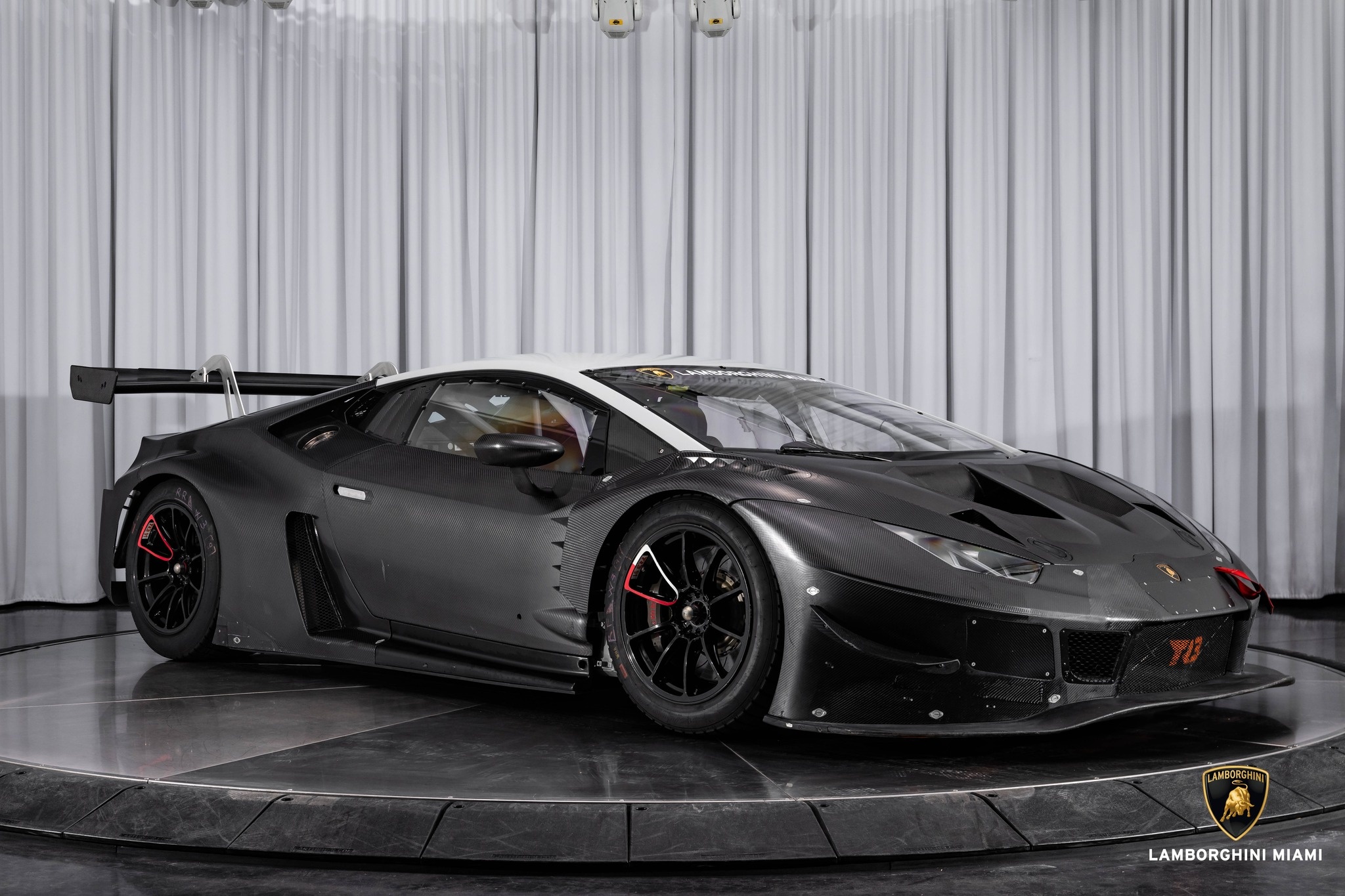 lamborghini,  huracan,  huracan gt3,  huracan gt3 evo,  huracan gt3 evo2,  xe đua,  siêu xe,  aventador,  lamborghini huracan,  super trofeo,  Squadra Corse,  urus,  murcielago,  gallardo,  ferrari,  mclaren,  aston martin ảnh 1 lamborghini,  huracan,  huracan gt3,  huracan gt3 evo,  huracan gt3 evo2,  xe dua,  sieu xe,  aventador,  lamborghini huracan,  super trofeo,  Squadra Corse,  urus,  murcielago,  gallardo,  ferrari,  mclaren,  aston martin anh 1