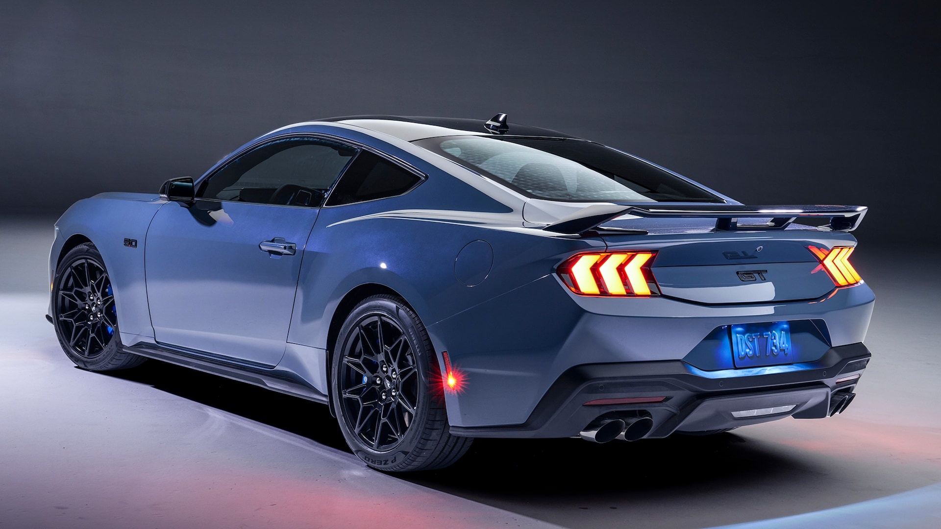 ford,  mustang,  mustang gt,  mustang 2024,  ford mustang,  ford mustang gt,  dark horse,  mustang dark horse,  xe co bap,  dau gia,  Barrett-Jackson,  dodge,  challenger,  charger,  chevolet,  camaro anh 2