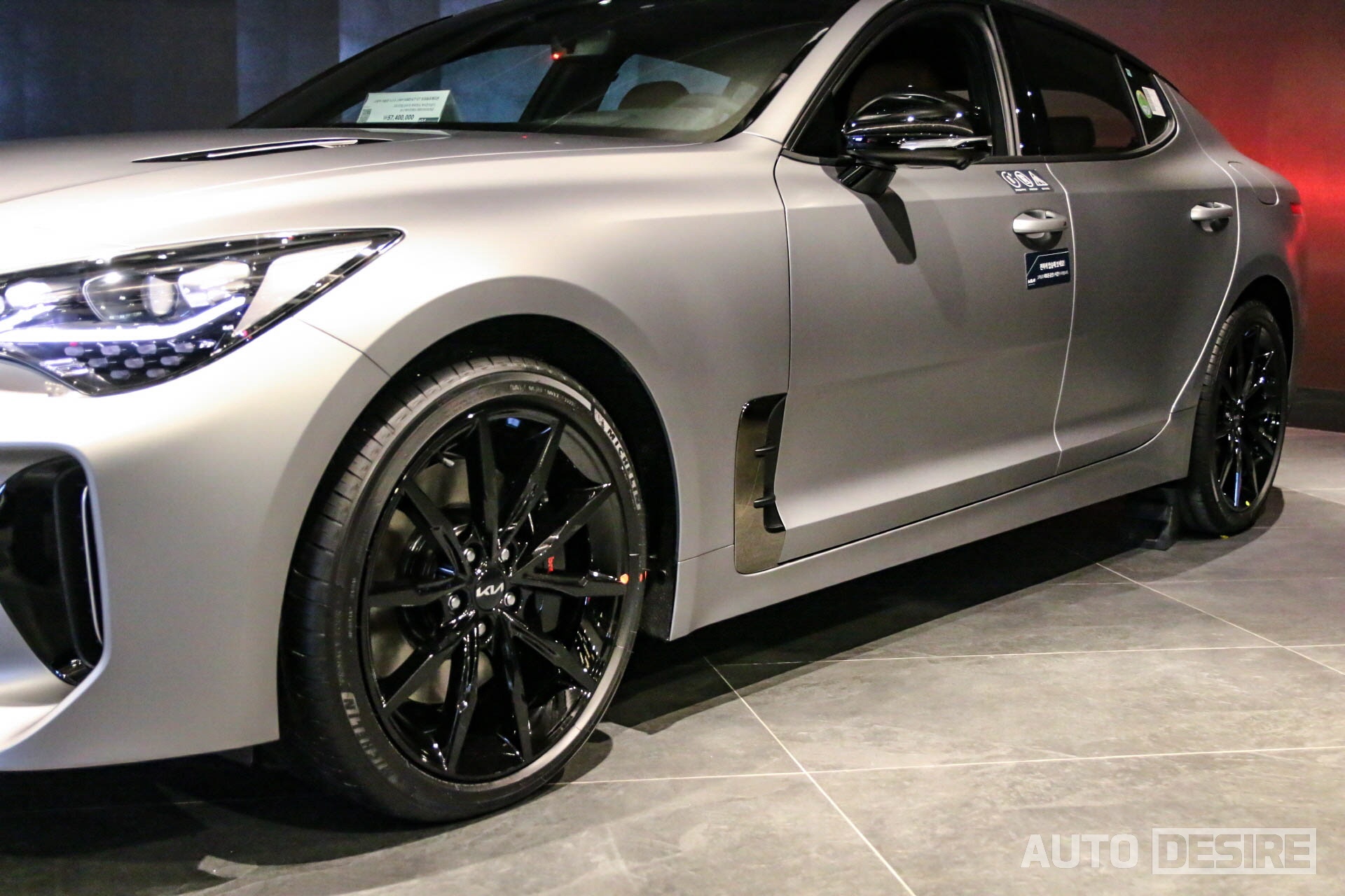 kia,  stinger,  kia stinger,  stinger gt,  stinger tribute,  stinger tribute edition,  kia stinger tribute edition,  phien ban dac biet,  xe han,  xe the thao,  grand tourer,  gt,  hyundai,  honda,  toyota,  mazda,  mitsubishi,  mercedes,  bmw,  audi,  mercedes-benz anh 5