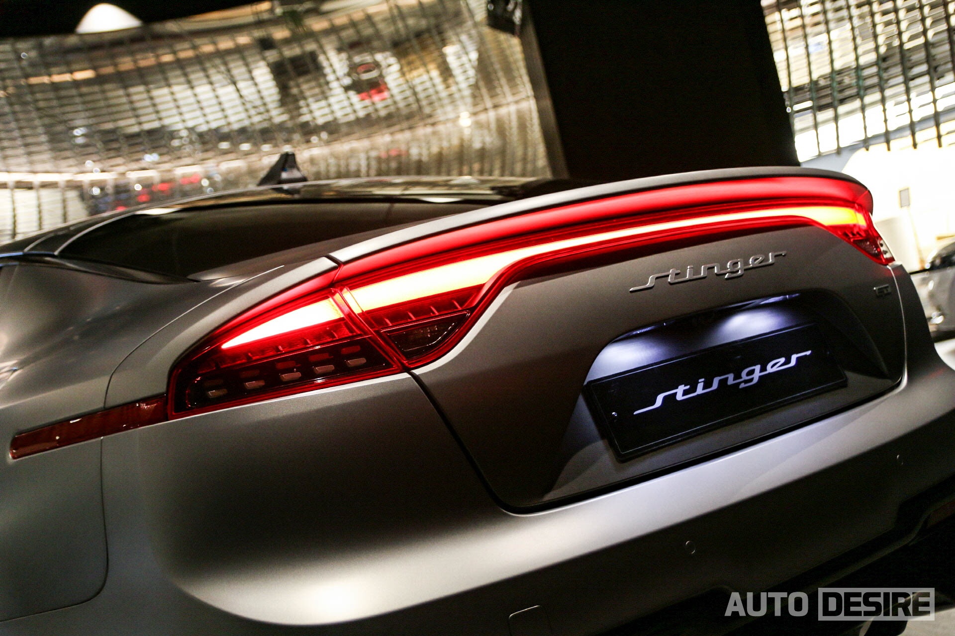 kia,  stinger,  kia stinger,  stinger gt,  stinger tribute,  stinger tribute edition,  kia stinger tribute edition,  phien ban dac biet,  xe han,  xe the thao,  grand tourer,  gt,  hyundai,  honda,  toyota,  mazda,  mitsubishi,  mercedes,  bmw,  audi,  mercedes-benz anh 7