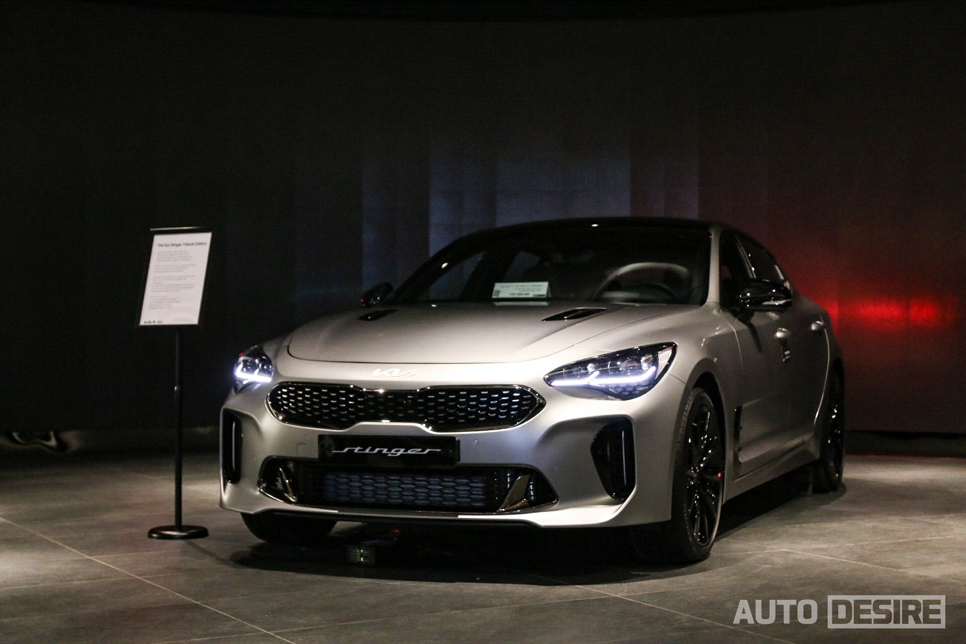 kia,  stinger,  kia stinger,  stinger gt,  stinger tribute,  stinger tribute edition,  kia stinger tribute edition,  phien ban dac biet,  xe han,  xe the thao,  grand tourer,  gt,  hyundai,  honda,  toyota,  mazda,  mitsubishi,  mercedes,  bmw,  audi,  mercedes-benz anh 18