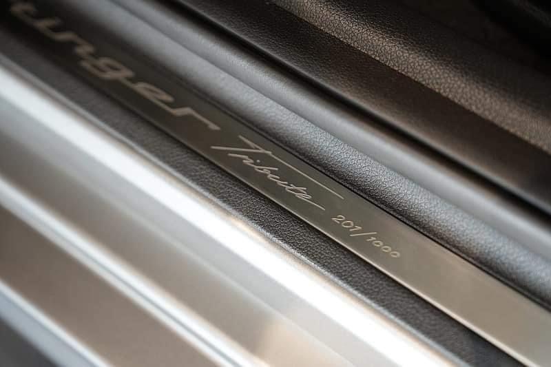 kia,  stinger,  kia stinger,  stinger gt,  stinger tribute,  stinger tribute edition,  kia stinger tribute edition,  phien ban dac biet,  xe han,  xe the thao,  grand tourer,  gt,  hyundai,  honda,  toyota,  mazda,  mitsubishi,  mercedes,  bmw,  audi,  mercedes-benz anh 3