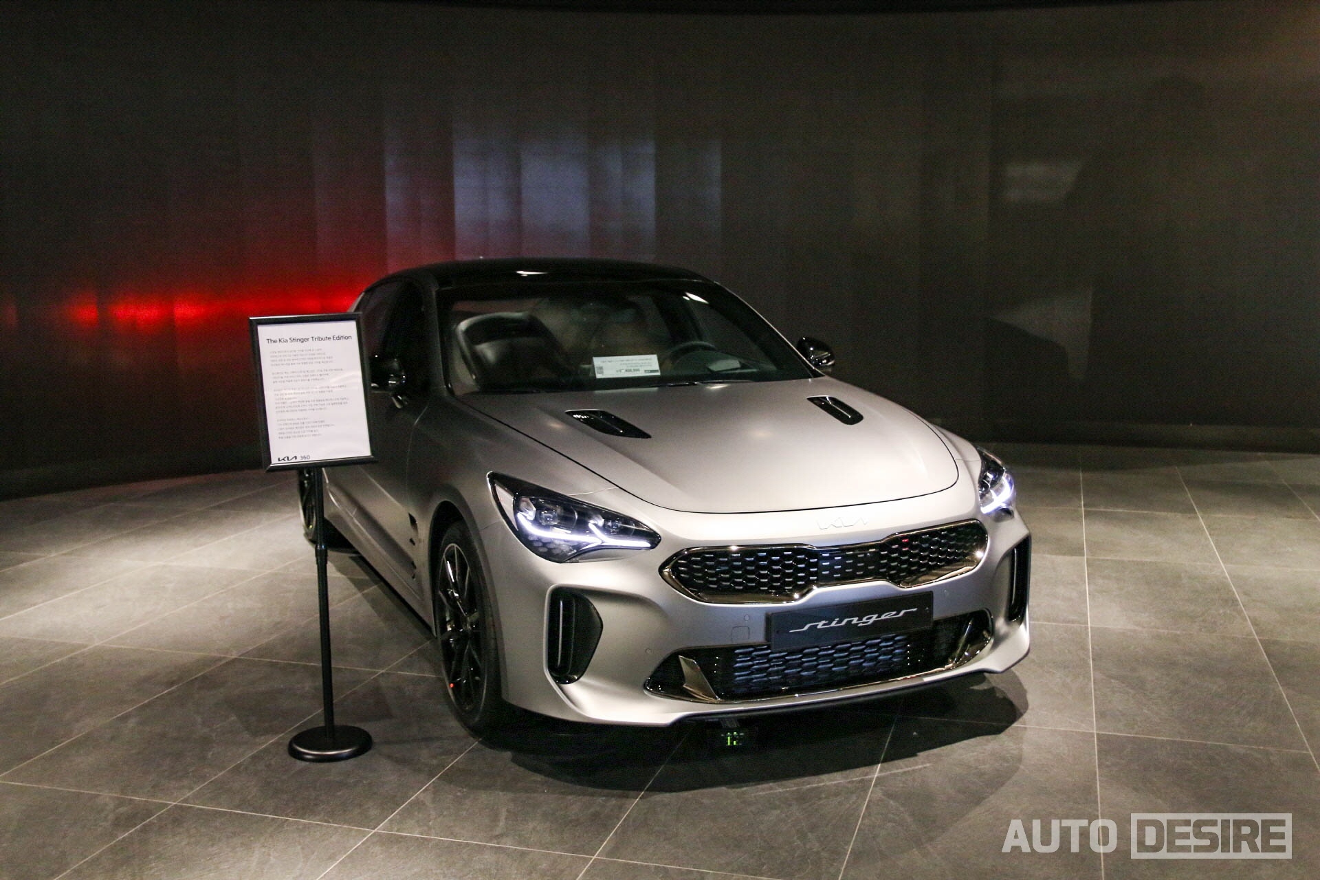 kia,  stinger,  kia stinger,  stinger gt,  stinger tribute,  stinger tribute edition,  kia stinger tribute edition,  phien ban dac biet,  xe han,  xe the thao,  grand tourer,  gt,  hyundai,  honda,  toyota,  mazda,  mitsubishi,  mercedes,  bmw,  audi,  mercedes-benz anh 19