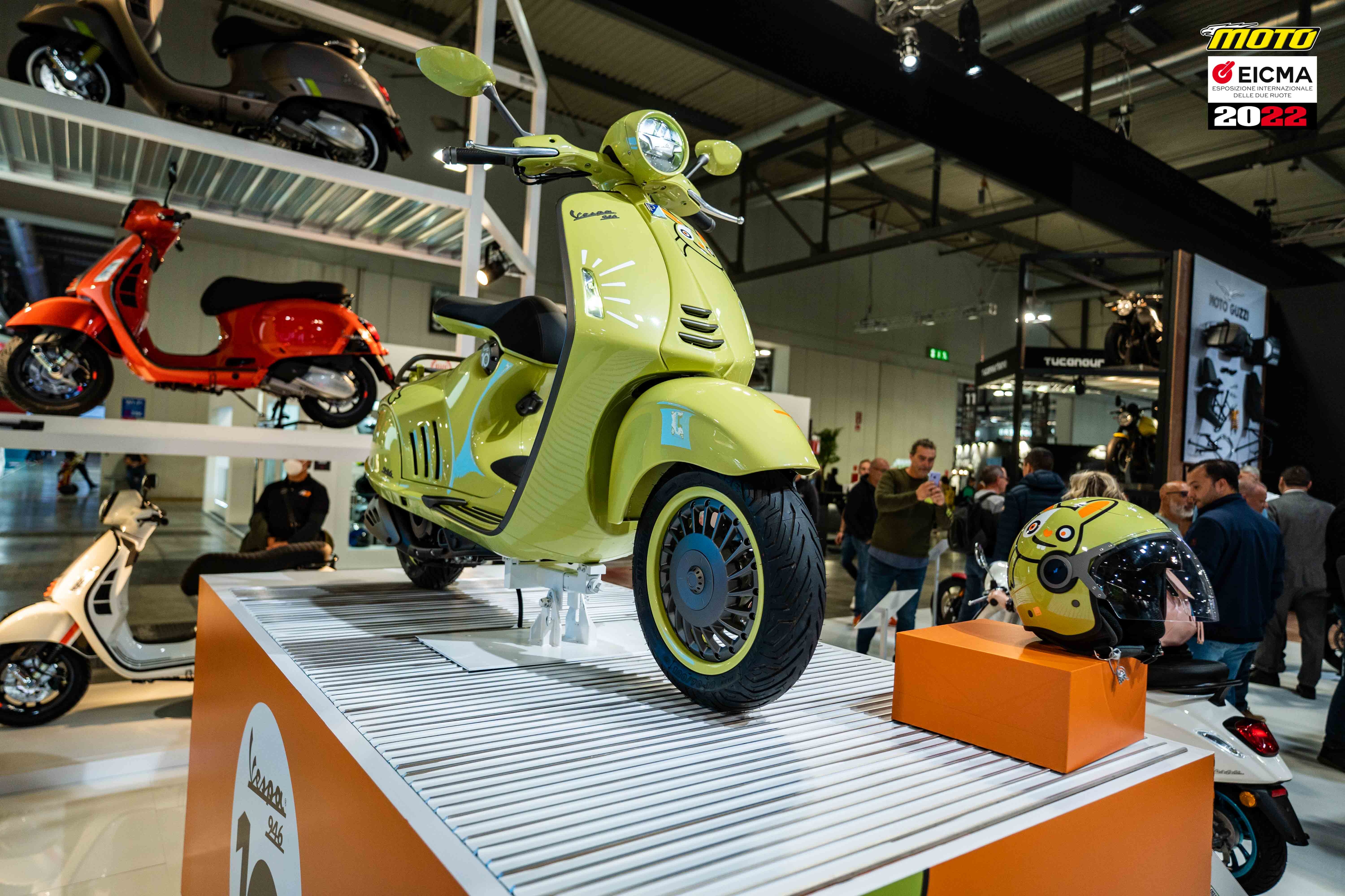 vespa,  piaggio,  vespa 946,  vespa 946 bunny,  vespa 10 anniversario,  vespa 10 anniversay,  scooter,  xe tay ga,  ban ky niem,  eicma,  vespa 946 dior,  dior,  946 Emporio Armani,  946 Bellissima,  946 RED anh 14