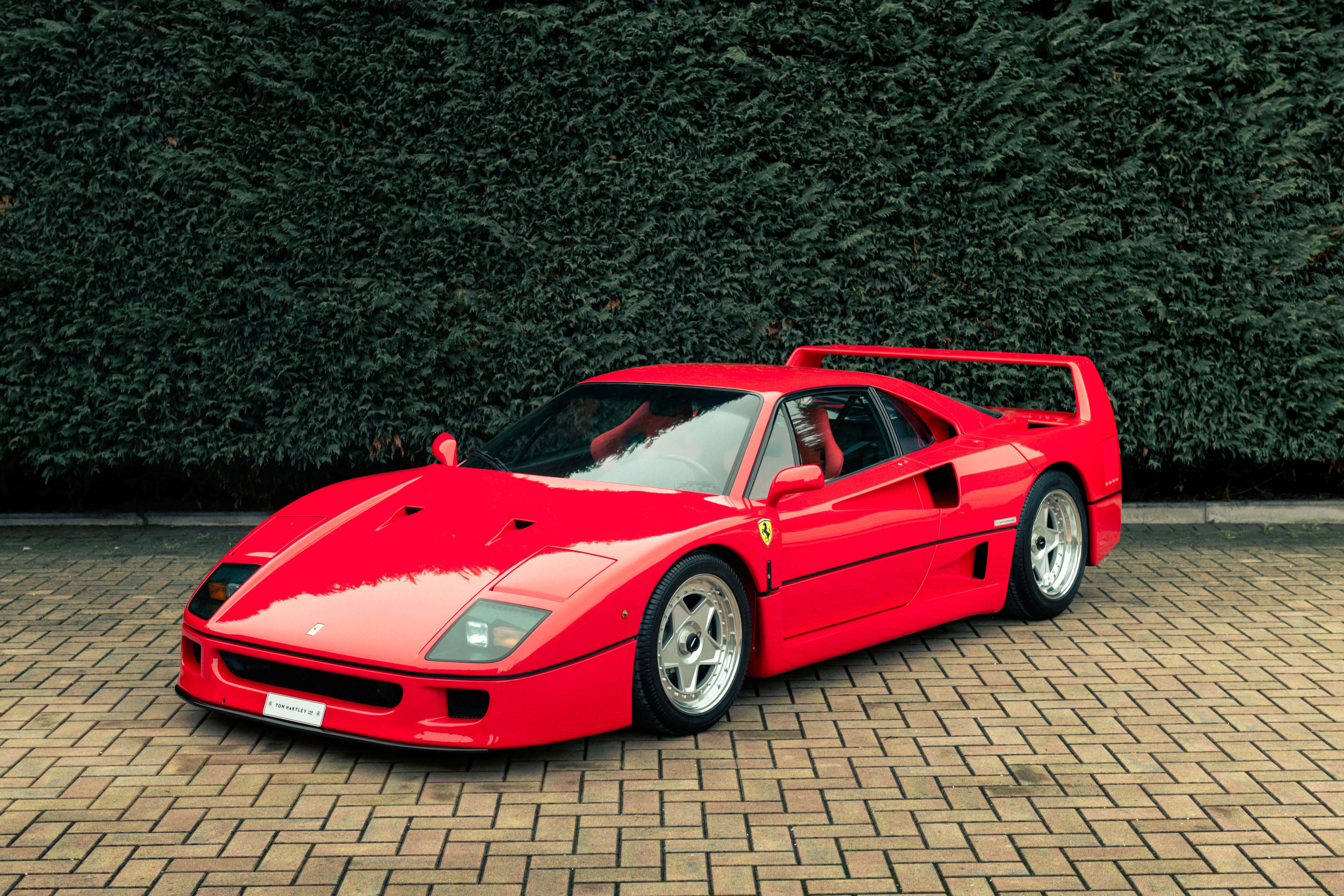 ferrari,  f40,  f50,  enzo,  laferrari,  sieu xe,  Toto Wolff,  f1,  cong thuc 1,  the thuc 1,  Mercedes-AMG Petronas anh 16