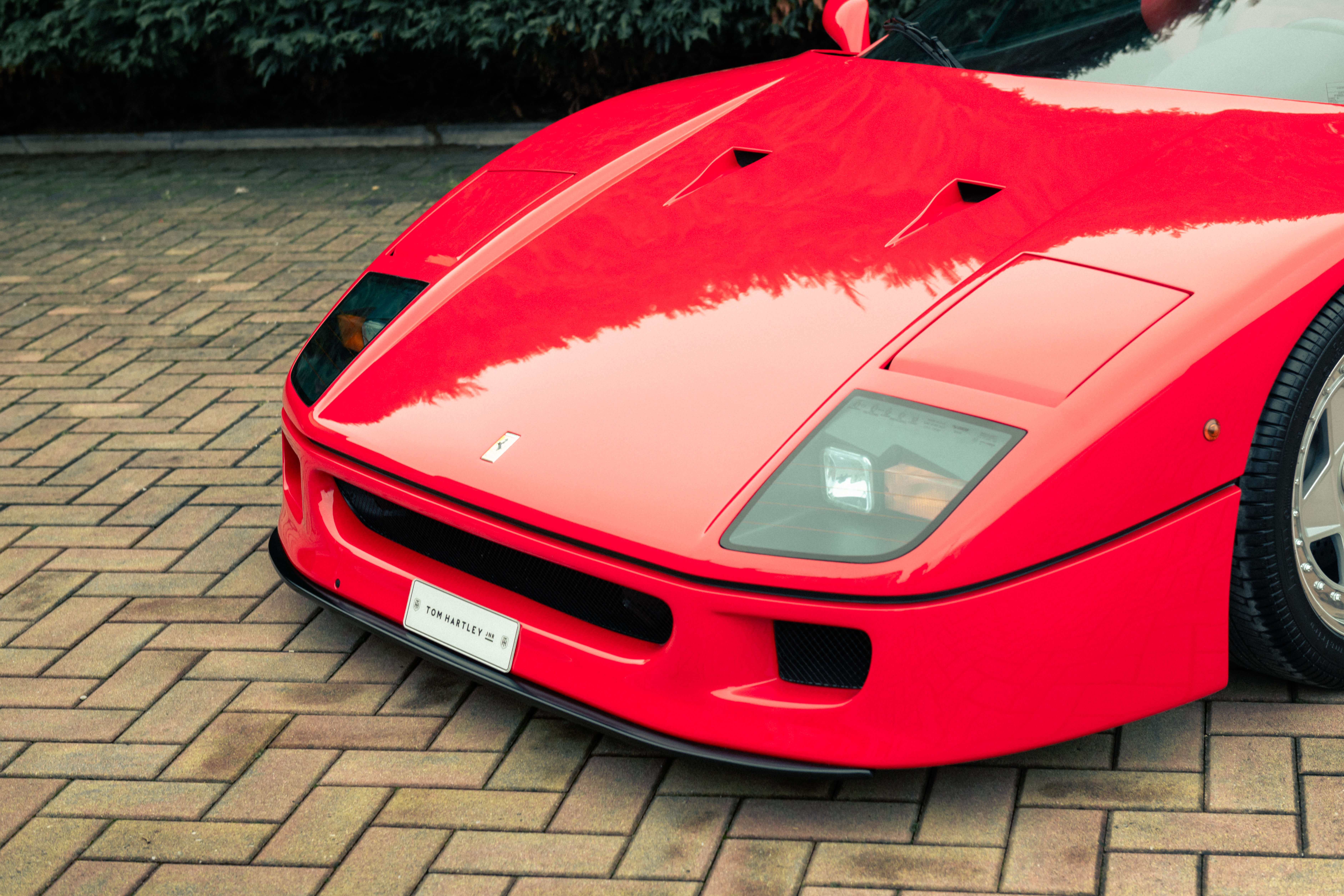 ferrari,  f40,  f50,  enzo,  laferrari,  sieu xe,  Toto Wolff,  f1,  cong thuc 1,  the thuc 1,  Mercedes-AMG Petronas anh 17