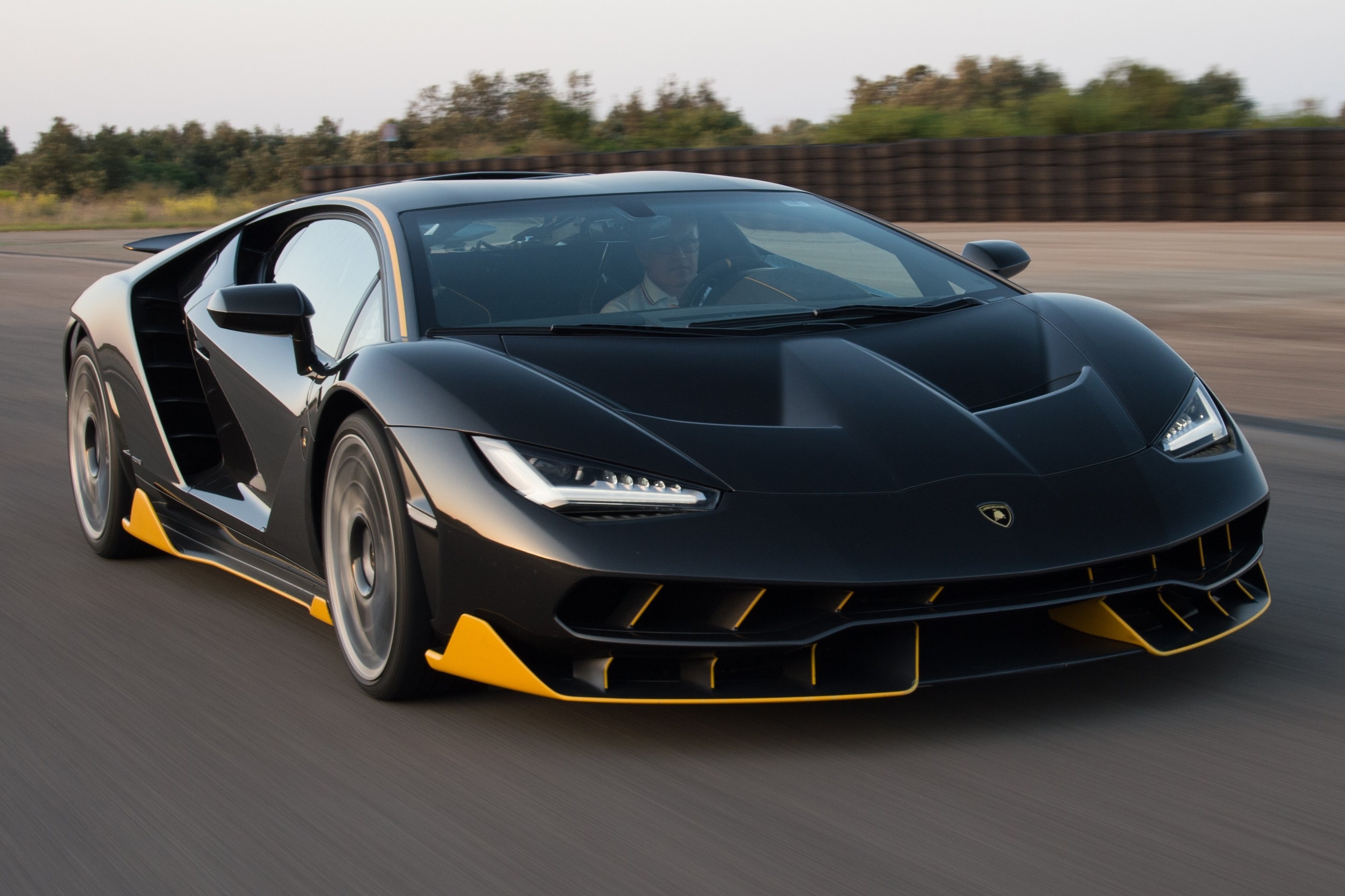 lamborgini,  aventador,  aventador j,  veneno,  veneno roadster,  centenario,  centenario roadster,  sc18,  sc18 alston,  sc20,  scv12,  essenza scv12,  squadra corse,  sian,  sian,  fkp,  fkp37,  fkp 37,  sian roadster,  countach,  countach lpi800-4,  lpi 800-4,  invencible,  autentica,  ferrari,  mclaren,  aston martin,  bugatti,  koenigsegg,  pagani,  sieu xe,  urus,  huracan,  gallardo,  murcielago anh 6