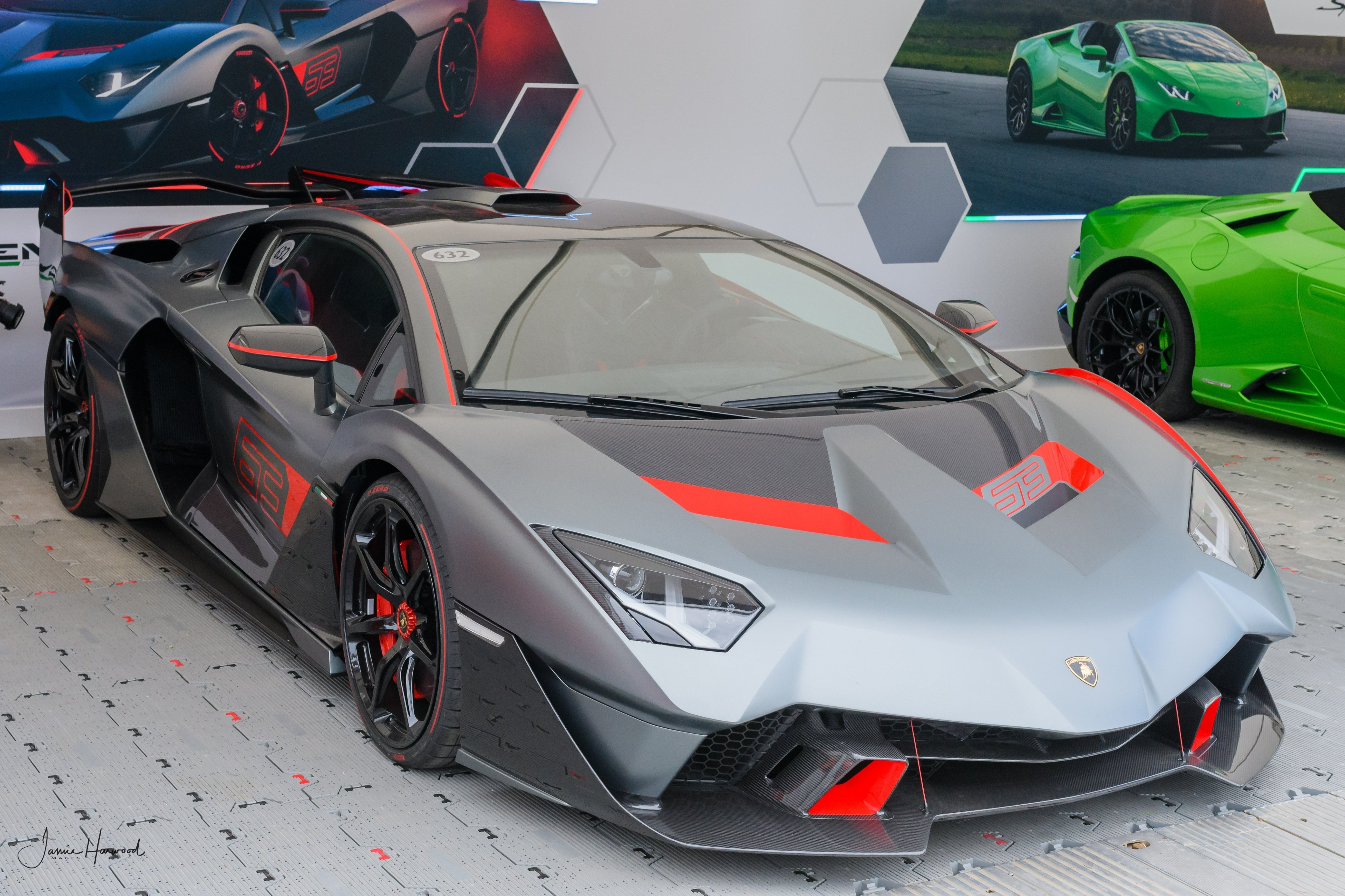 lamborgini,  aventador,  aventador j,  veneno,  veneno roadster,  centenario,  centenario roadster,  sc18,  sc18 alston,  sc20,  scv12,  essenza scv12,  squadra corse,  sian,  sian,  fkp,  fkp37,  fkp 37,  sian roadster,  countach,  countach lpi800-4,  lpi 800-4,  invencible,  autentica,  ferrari,  mclaren,  aston martin,  bugatti,  koenigsegg,  pagani,  sieu xe,  urus,  huracan,  gallardo,  murcielago anh 8
