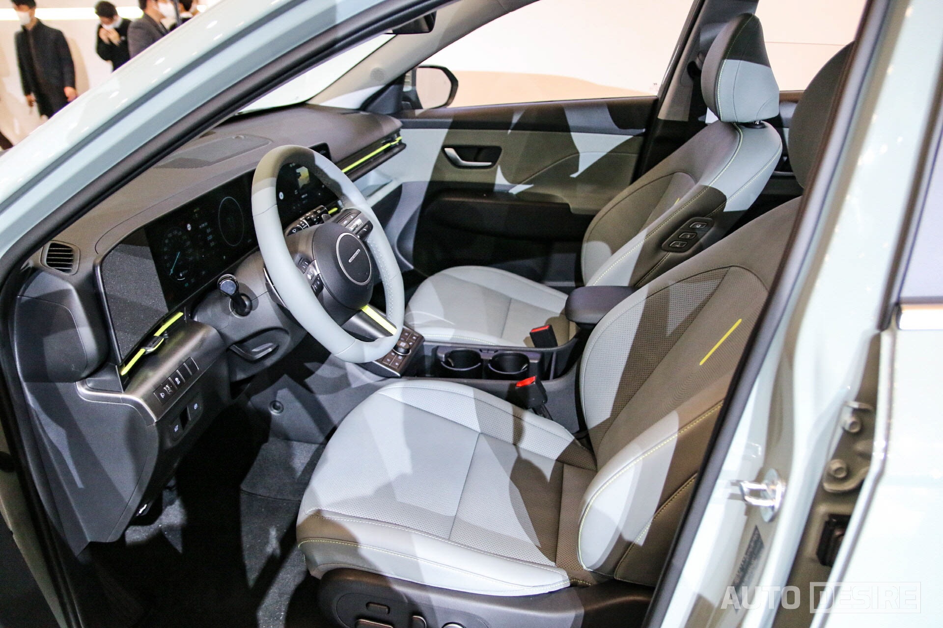 hyundai,  kona,  creata,  kia,  seltos,  mitsubishi,  xfc,  rv,  suv,  hang b,  suv hang b,  b-suv,  xe gia dinh,  xe pho thong,  toyota,  corolla cross,  mazda,  cx-3,  honda,  hr-v,  mg,  zs,  peugeot,  peugeot 2008 anh 13