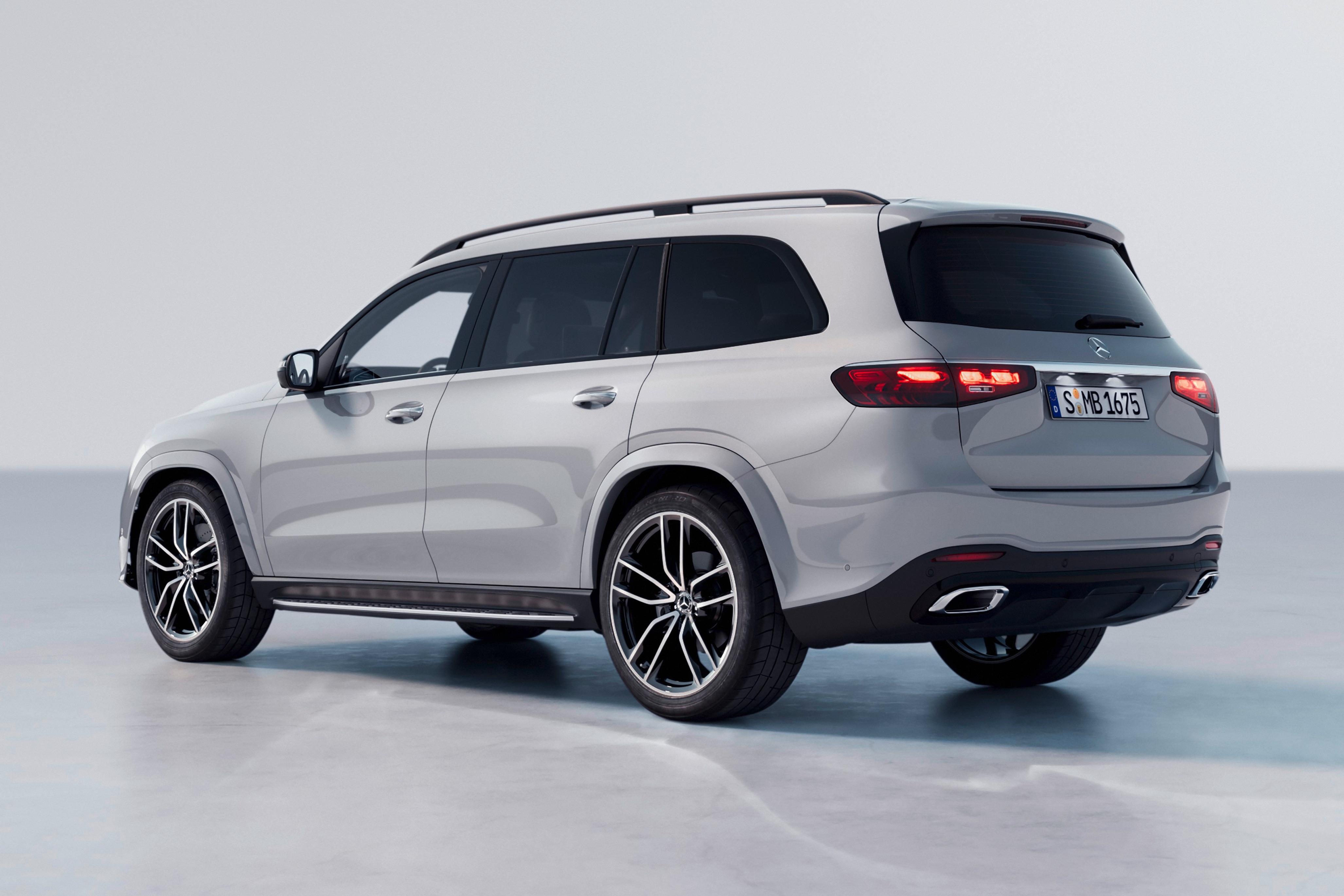 mercedes,  mercedes-benz,  gls,  mercedes-benz gls,  gls 450,  gls450,  gls 580,  gls580,  suv,  bmw,  bmw x7,  audi,  audi q7,  q8,  q7,  off-road,  amg ảnh 13 mercedes,  mercedes-benz,  gls,  mercedes-benz gls,  gls 450,  gls450,  gls 580,  gls580,  suv,  bmw,  bmw x7,  audi,  audi q7,  q8,  q7,  off-road,  amg anh 13
