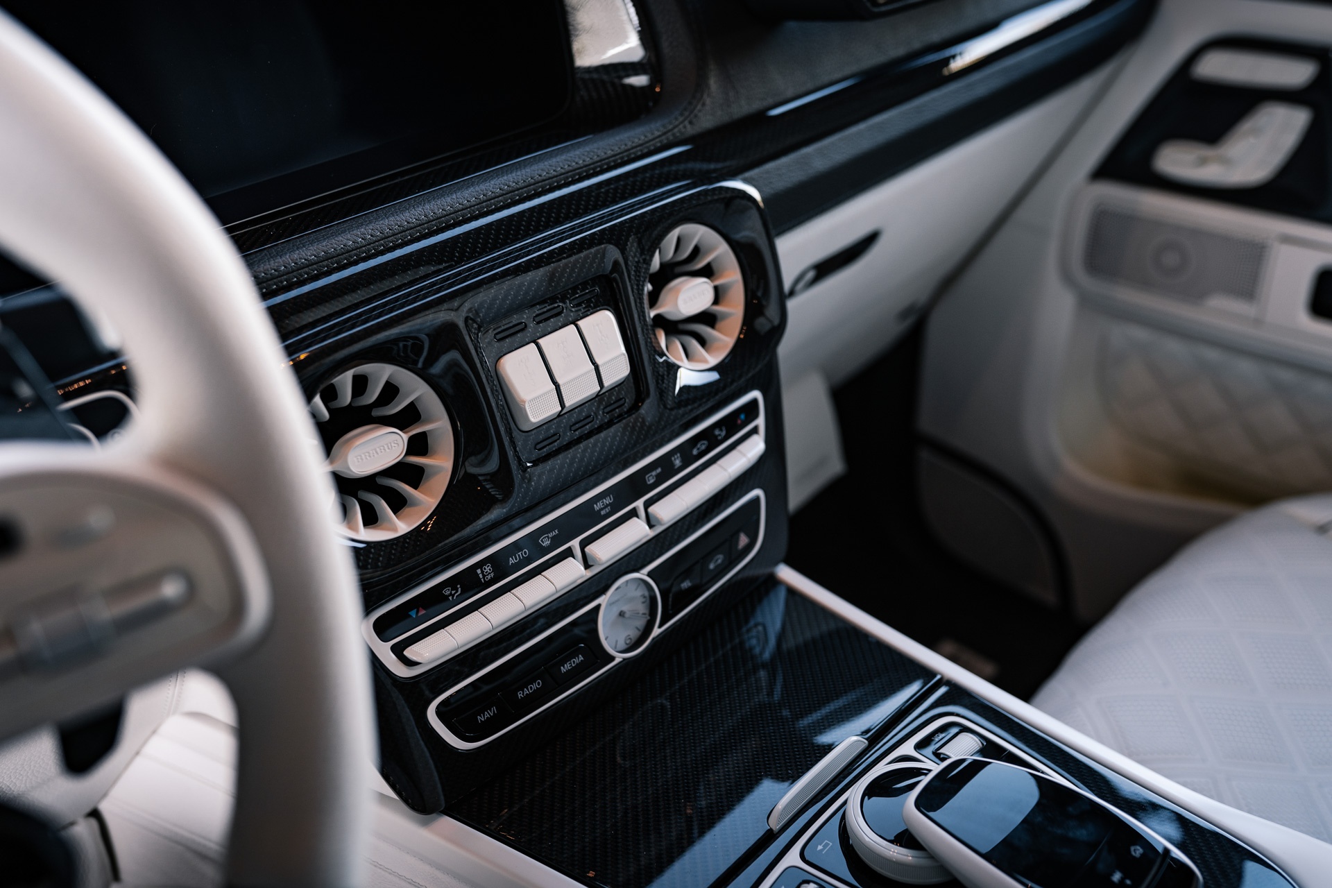 mercedes,  brabus,  g63,  amg,  mercedes-amg,  benz,  mercedes-benz,  g63 amg,  amg g63,  g63 brabus,  g63 4x4,  g64 4x4 squared,  xe do,  suv anh 12