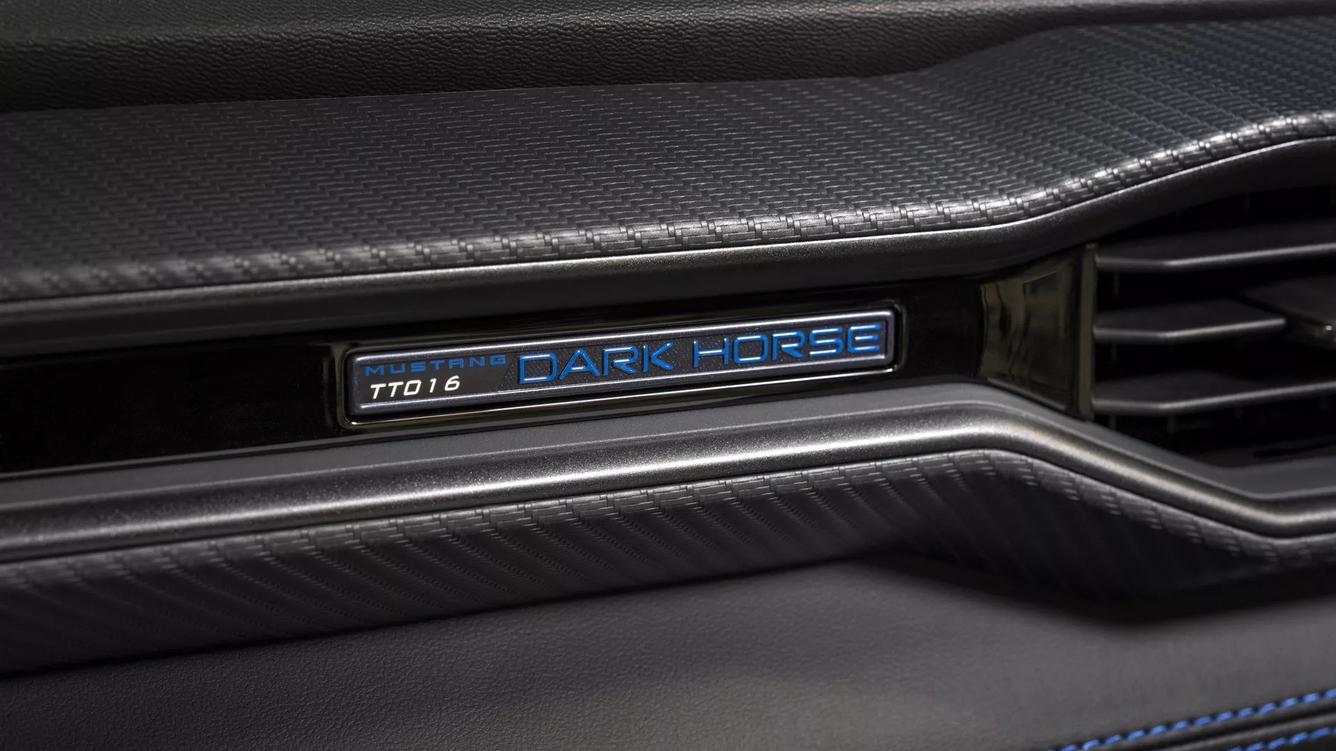 ford,  mustang,  ford mustang,  mustang dark horse,  ford mustang dark horse,  xe cơ bắp,  xe cơ bắp mỹ,  dodge,  challenger,  charger,  chevolet,  camaro,  xe thể thao,  lamborghini,  mclaren,  ferrari,  pagani,  koenigsegg,  bugatti,  aston martin,  maserati,  porsche,  mustang gt ảnh 9 ford,  mustang,  ford mustang,  mustang dark horse,  ford mustang dark horse,  xe co bap,  xe co bap my,  dodge,  challenger,  charger,  chevolet,  camaro,  xe the thao,  lamborghini,  mclaren,  ferrari,  pagani,  koenigsegg,  bugatti,  aston martin,  maserati,  porsche,  mustang gt anh 9