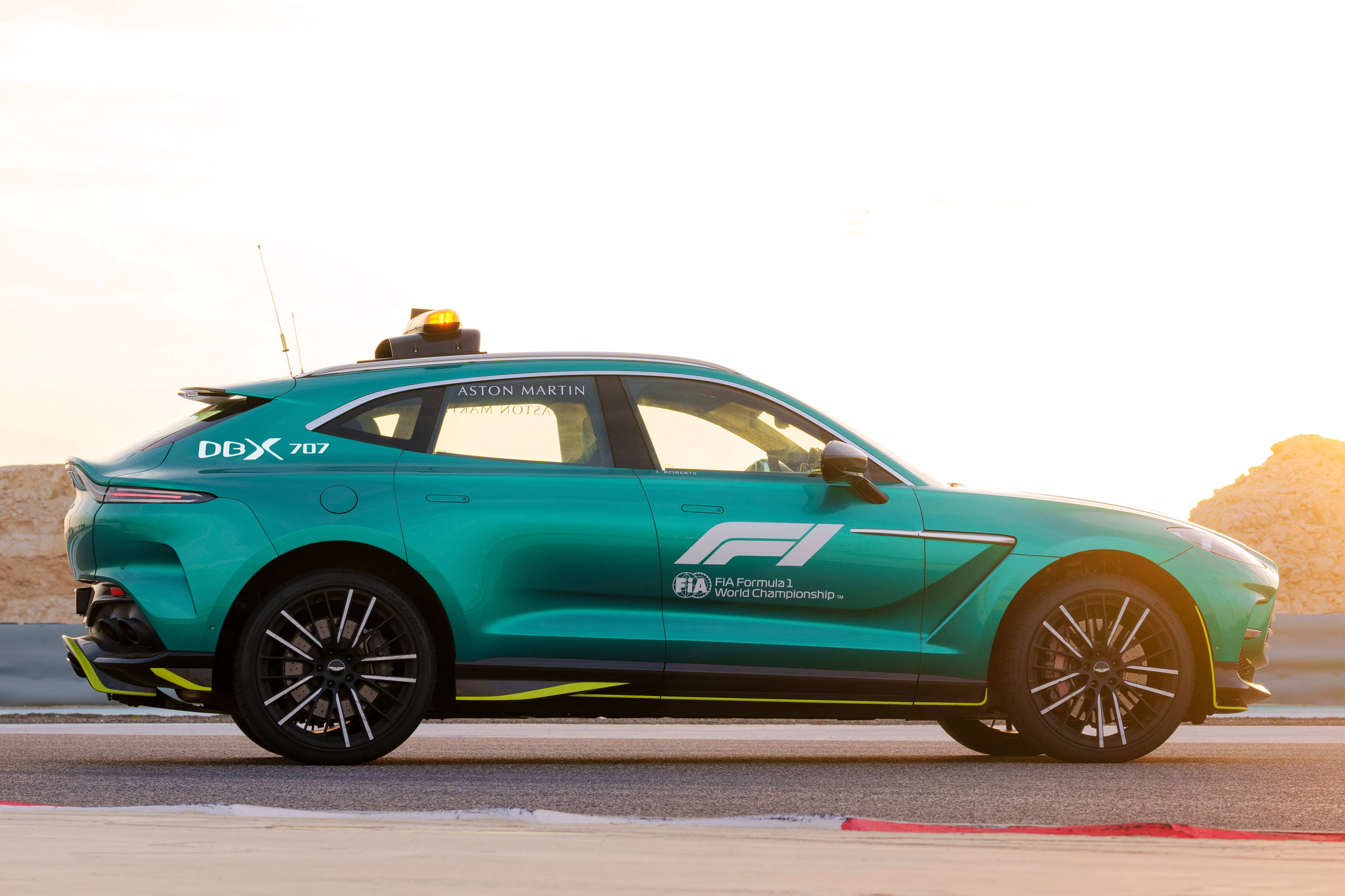 aston martin,  dbx,  dbx707,  aston martin dbx,  aston martin dbx707,  safety car,  medical car,  xe y tế,  xe an toàn,  đua xe,  f1,  thể thức 1,  công thức 1,  formula 1,  xe đua,  vantage,  f1 edition,  vantage f1 edition,  amg,  mercedes,  mercedes-amg,  aston martin vantage,  siêu xe,  lamborghini,  ferrari,  mclaren,  maserati,  porsche,  bugatti,  koenigsegg,  pagani ảnh 4 aston martin,  dbx,  dbx707,  aston martin dbx,  aston martin dbx707,  safety car,  medical car,  xe y te,  xe an toan,  dua xe,  f1,  the thuc 1,  cong thuc 1,  formula 1,  xe dua,  vantage,  f1 edition,  vantage f1 edition,  amg,  mercedes,  mercedes-amg,  aston martin vantage,  sieu xe,  lamborghini,  ferrari,  mclaren,  maserati,  porsche,  bugatti,  koenigsegg,  pagani anh 4