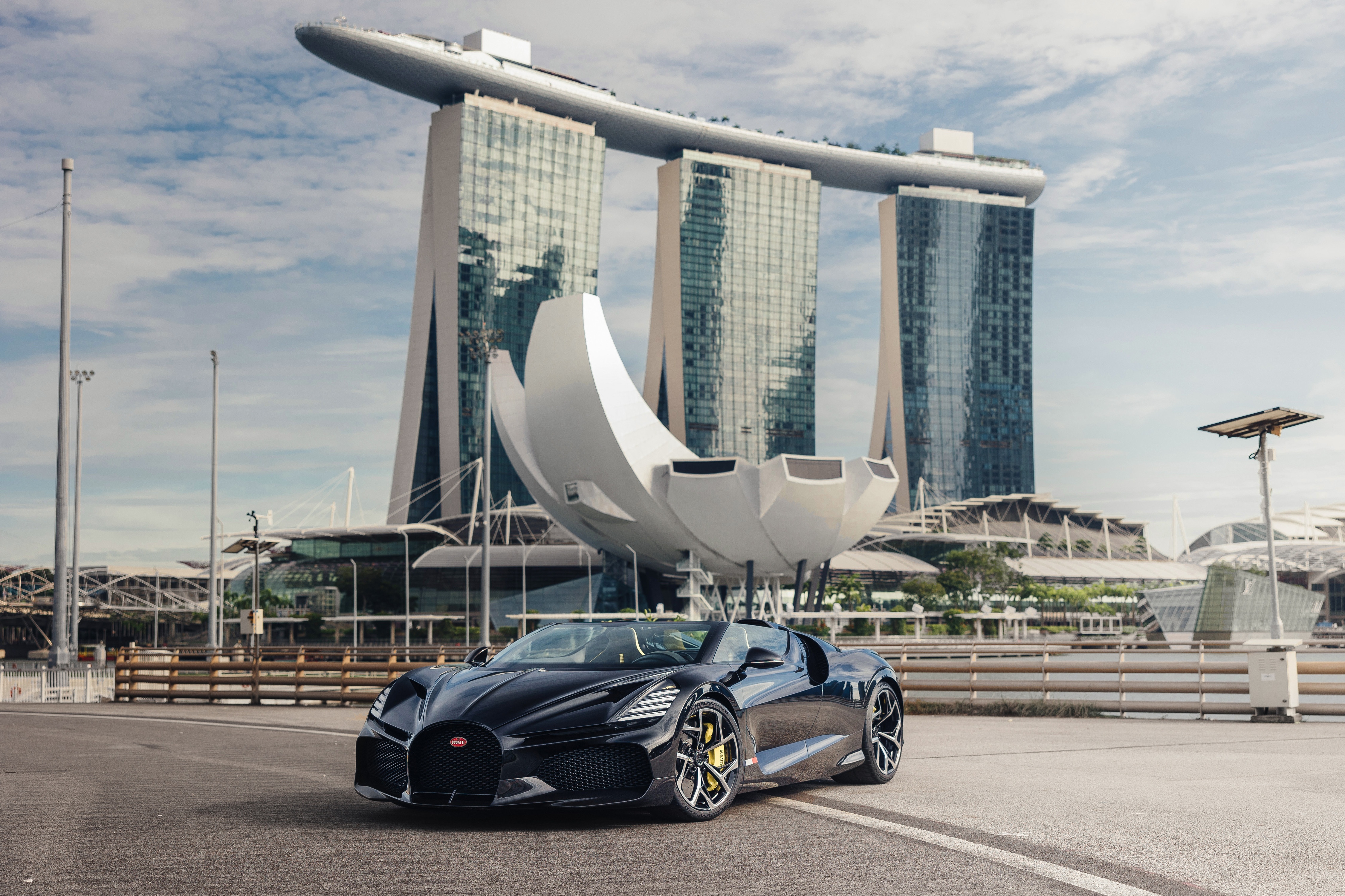 bugatti,  w16 mistral,  chiron,  divo,  veyron,  bugatti w16 mistral,  singapore,  sieu xe,  hypercar,  chiron super sport,  centodieci,  chiron sport,  chiron pur sport,  la voiture noire,  lamborghini,  ferrari,  mclaren,  maserati,  porsche,  koenigsegg,  pagani anh 1