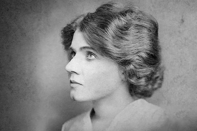 xe hơi, phát minh, phụ nữ, Florence Lawrence, Dorothy Levitt, Gladys West, Hedy Lamarr, Dorothée Pullinger, Galloway Motors ảnh 2 xe hoi, phat minh, phu nu, Florence Lawrence, Dorothy Levitt, Gladys West, Hedy Lamarr, Dorothee Pullinger, Galloway Motors anh 2