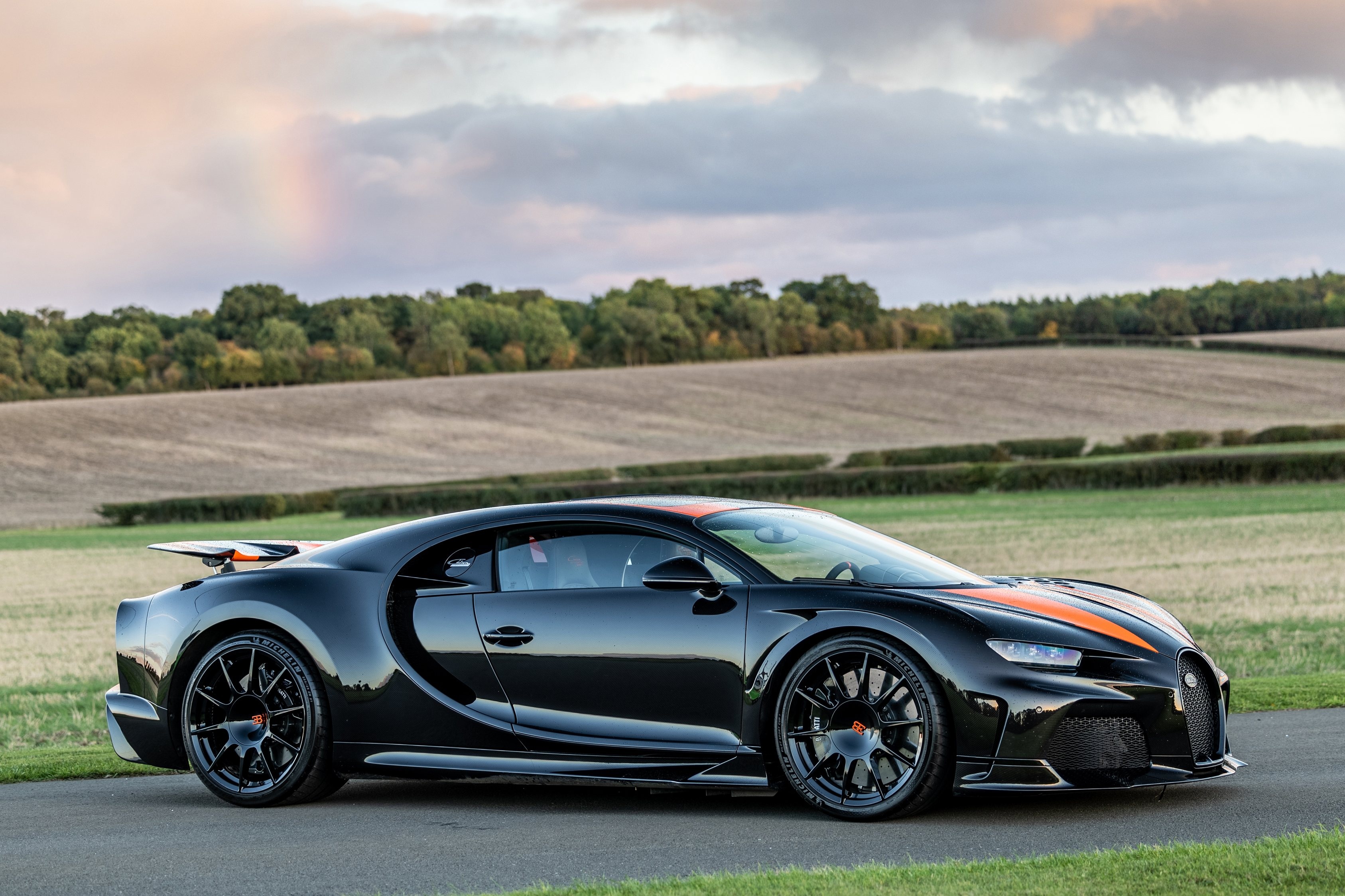 bugatti,  chiron,  veyron,  veyron super sport,  chiron super sport,  chiron super sport 300+,  sieu xe,  hypercar,  chiron sport,  chiron pur sport,  divo,  centodieci,  Chiron Profilee,  La Voiture Noire,  bolide,  w16 mistral anh 3