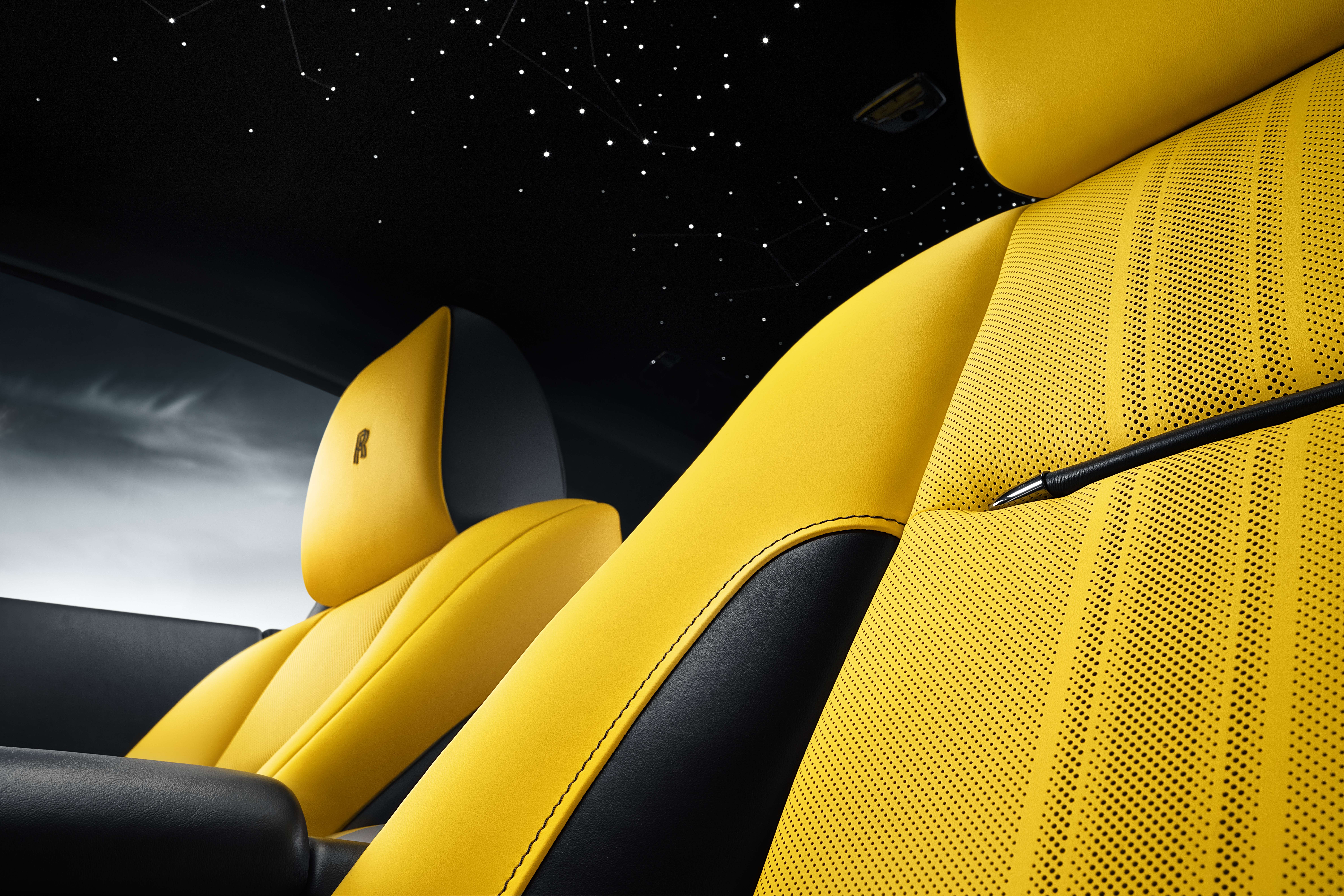 rolls-royce,  wraith,  black badge,  black arrow,  wraith black arrow,  wraith black badge,  black badge wraith,  rolls-royce wraith,  rolls-royce black badge,  phantom,  ghost,  spectre,  cullinan,  bentley,  maybach,  mercedes,  sieu sang,  sieu xe,  cuoi cung,  Thunderbolt,  George Eyston anh 10