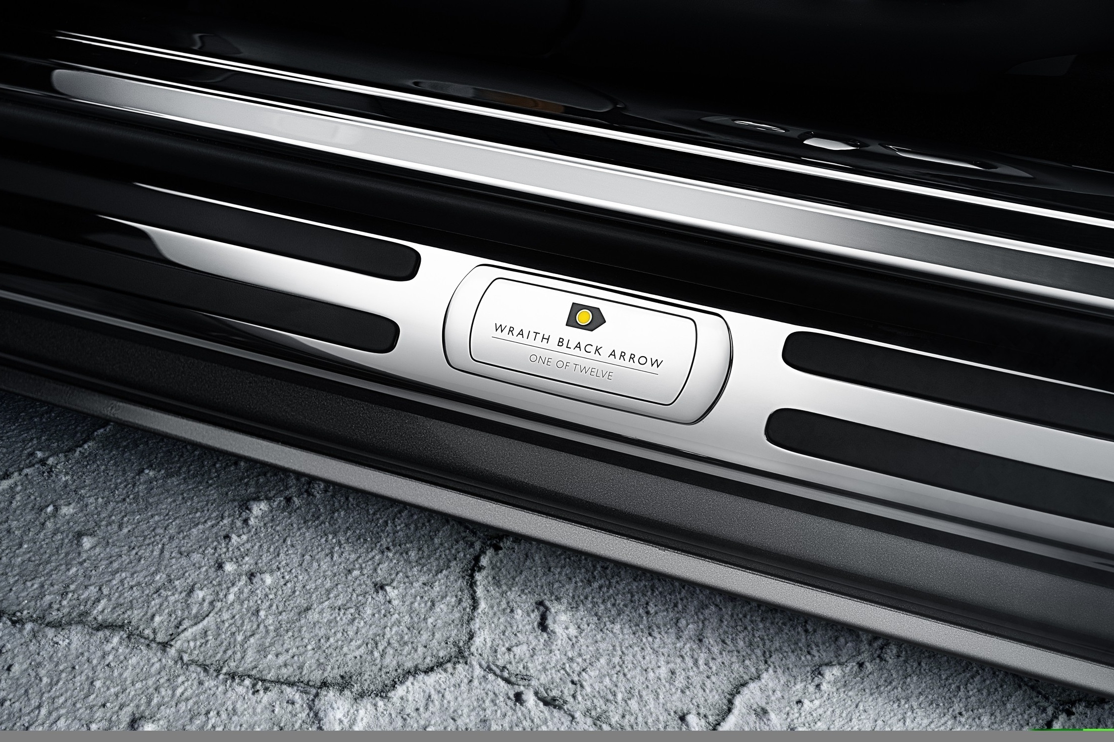 rolls-royce,  wraith,  black badge,  black arrow,  wraith black arrow,  wraith black badge,  black badge wraith,  rolls-royce wraith,  rolls-royce black badge,  phantom,  ghost,  spectre,  cullinan,  bentley,  maybach,  mercedes,  sieu sang,  sieu xe,  cuoi cung,  Thunderbolt,  George Eyston anh 21