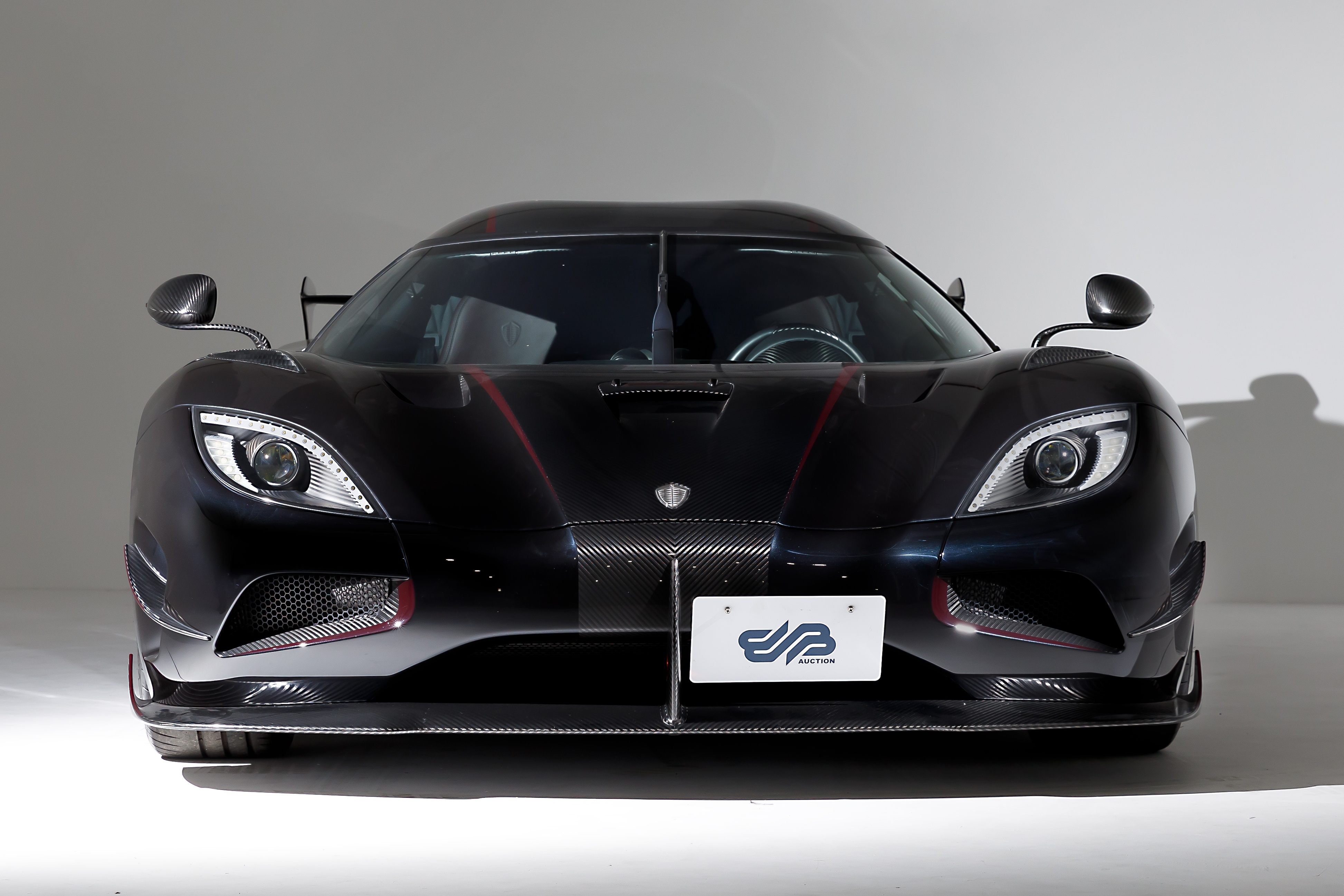 Chiec Koenigsegg Agera RSR ban gioi han cuc hiem duoc rao ban hinh anh