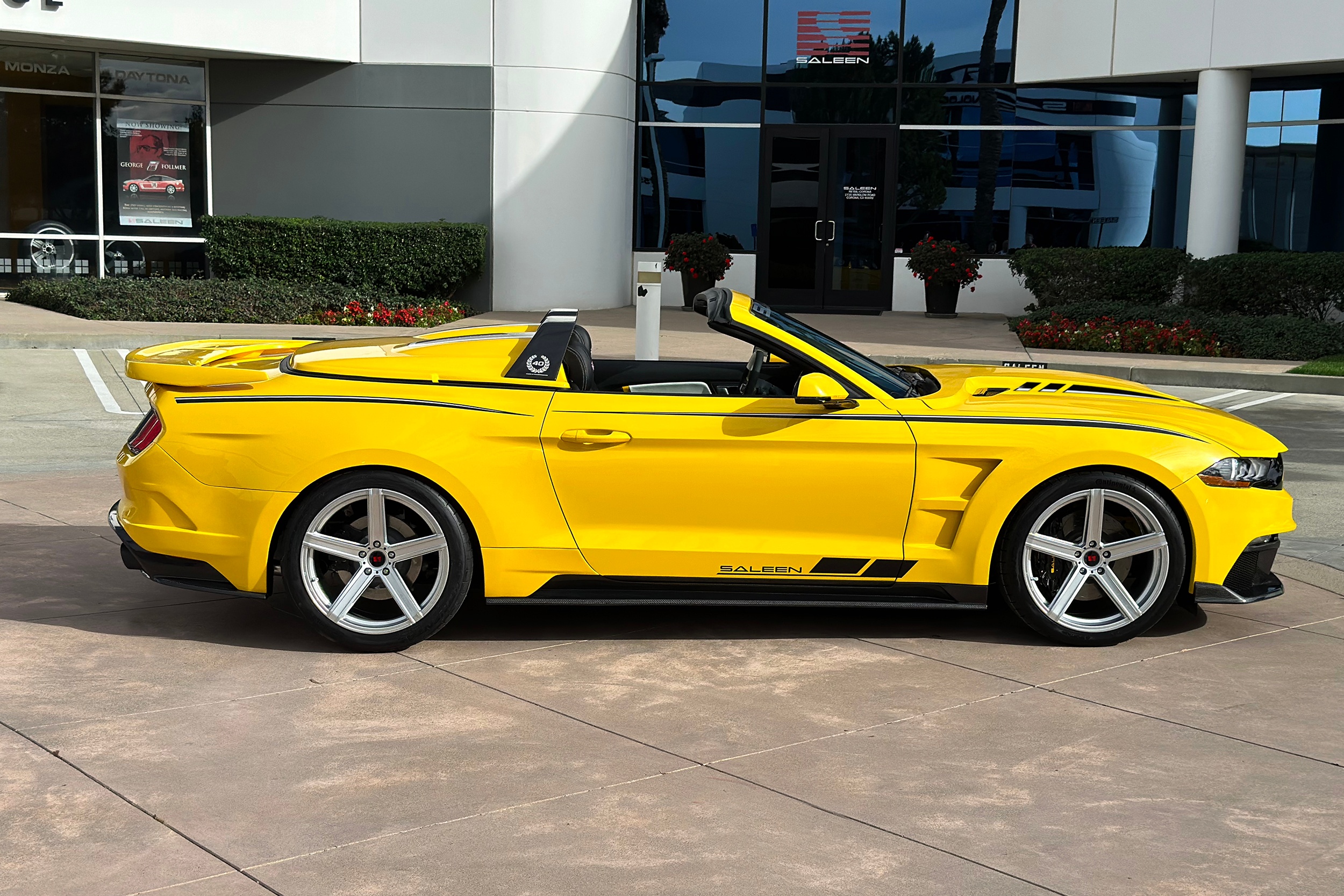 ford,  mustang,  saleen,  sa-40,  saleen sa-40,  ford mustang,  mustang saleen,  xe do,  gioi han,  ban gioi han,  xe co bap,  xe co bap my,  chevrolet camaro,  camaro,  chevrolet,  dodge,  challenger,  charger anh 4