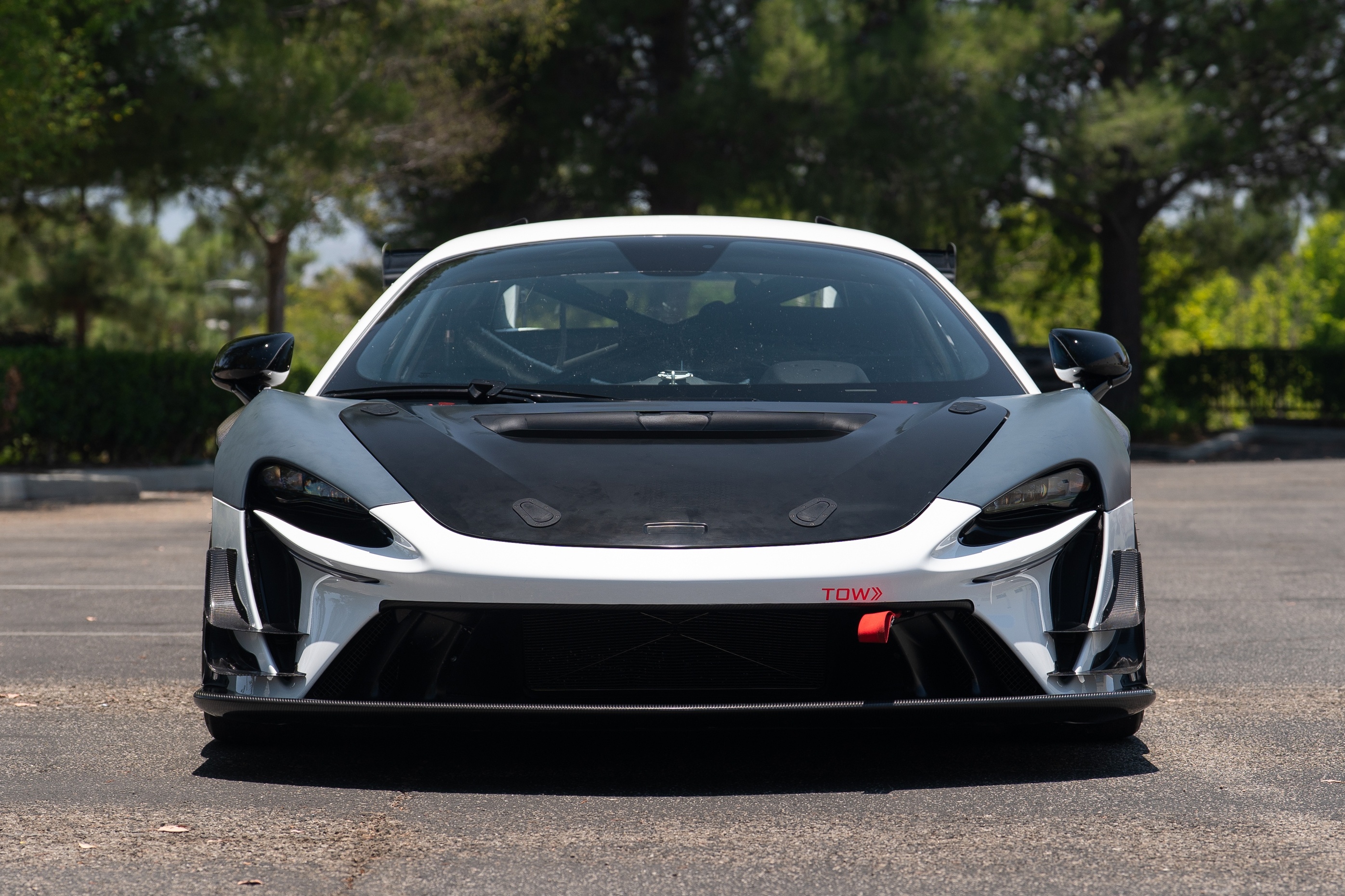 si&ecirc;u xe,  call of duty,  Vince Zampella,  rm,  rm sotheby's,  đấu gi&aacute;,  hypercar,  mclaren,  ferrari,  porsche,  volkswagen,  bugatti,  aston martin,  pagani ảnh 11