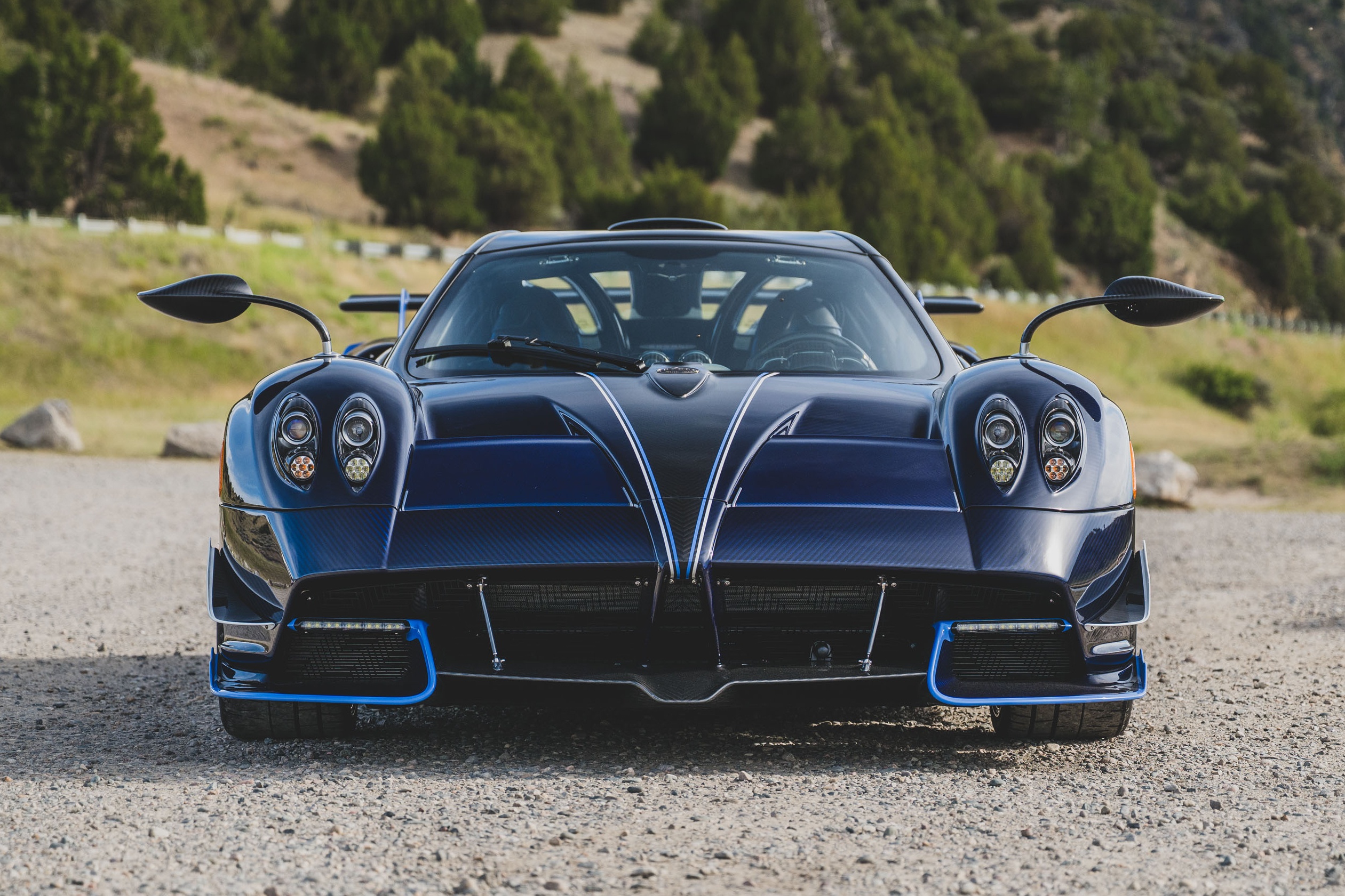 si&ecirc;u xe,  call of duty,  Vince Zampella,  rm,  rm sotheby's,  đấu gi&aacute;,  hypercar,  mclaren,  ferrari,  porsche,  volkswagen,  bugatti,  aston martin,  pagani ảnh 3