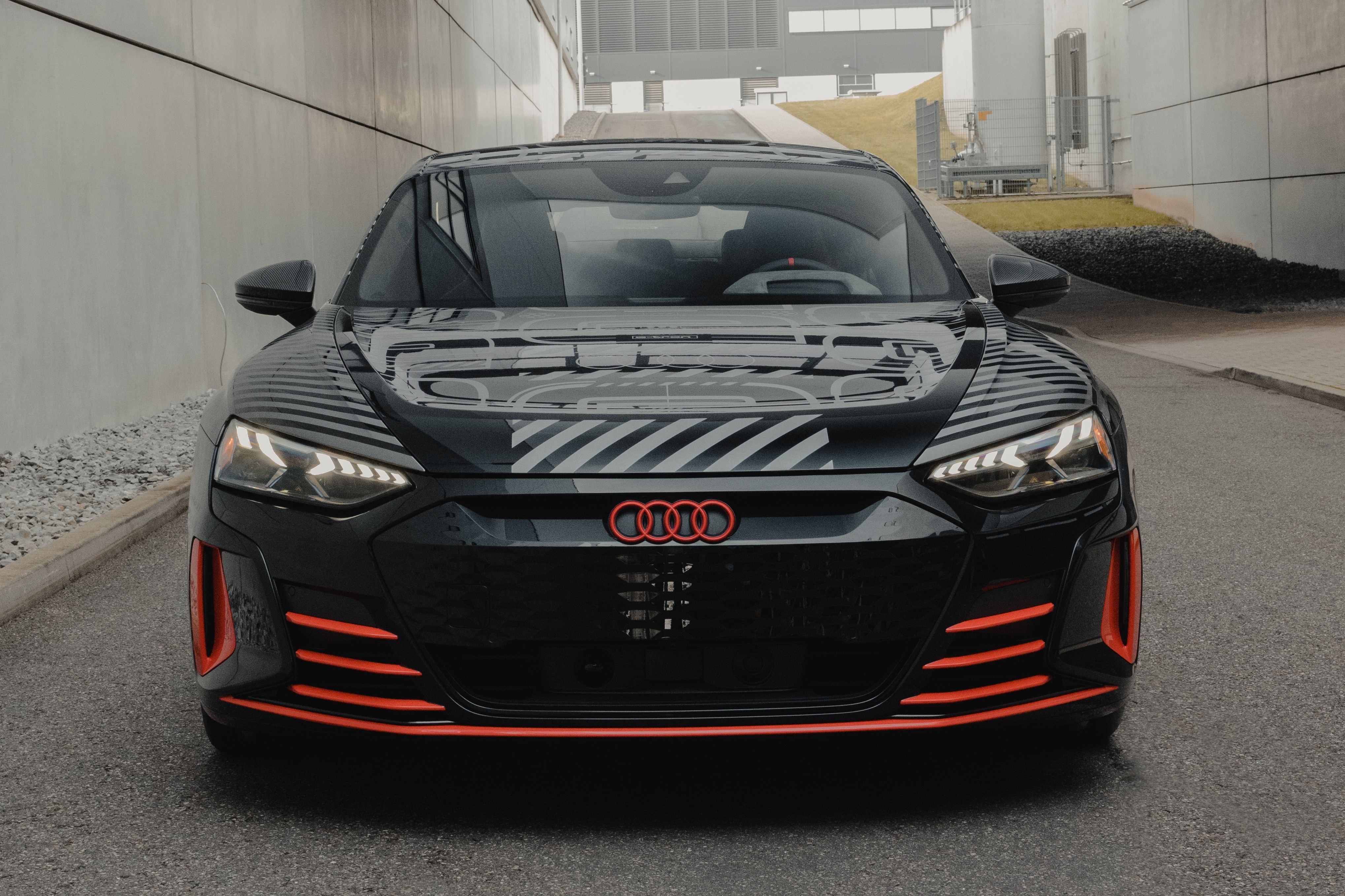 audi,  audi rs,  rs,  audi e-tron gt,  e-tron gt,  rs e-tron gt,  audi rs e-tron gt,  xe dien,  hieu suat cao,  hieu nang cao,  porsche,  taycan,  porsche taycan anh 10