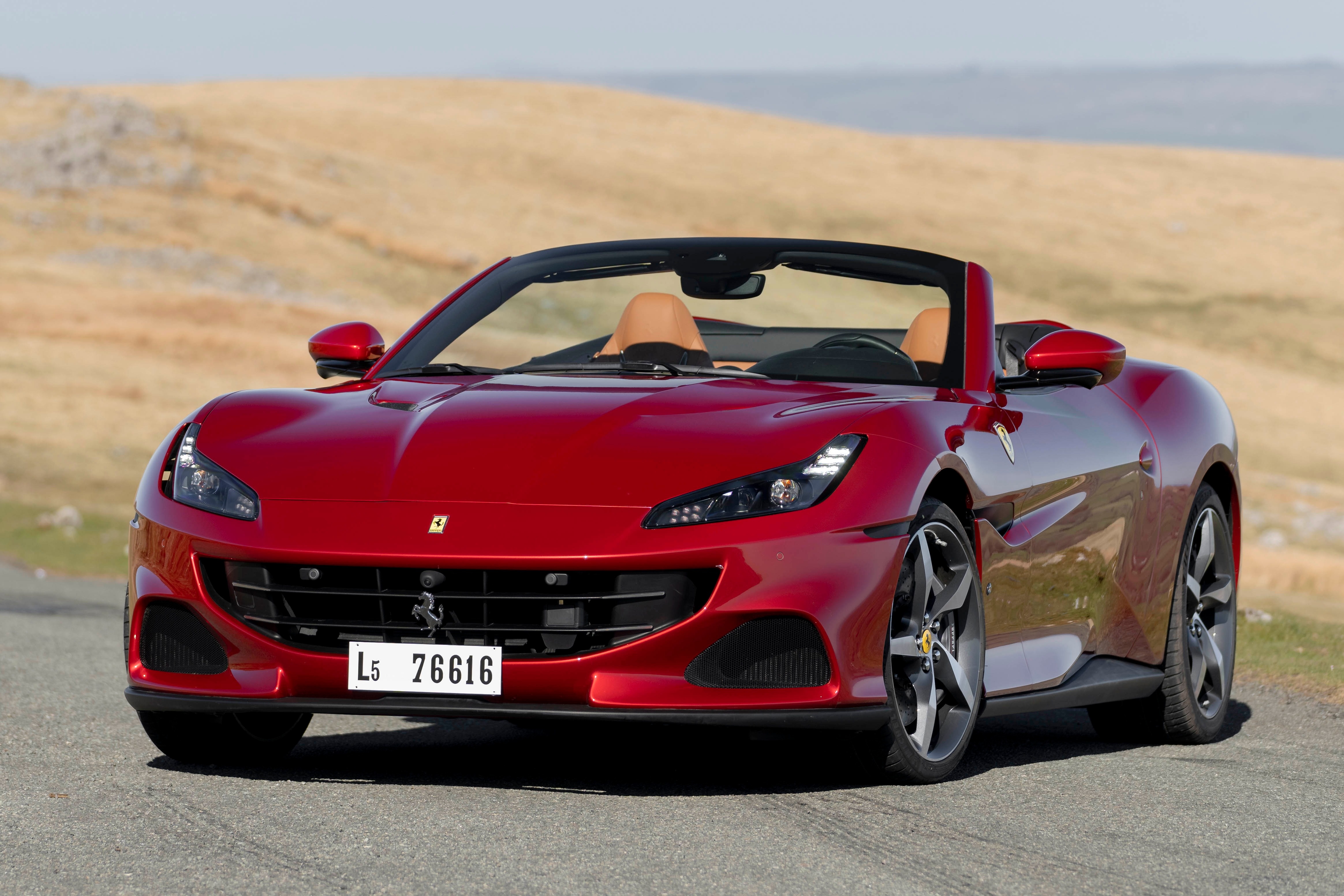 Ferrari Portofino bi khai tu hinh anh