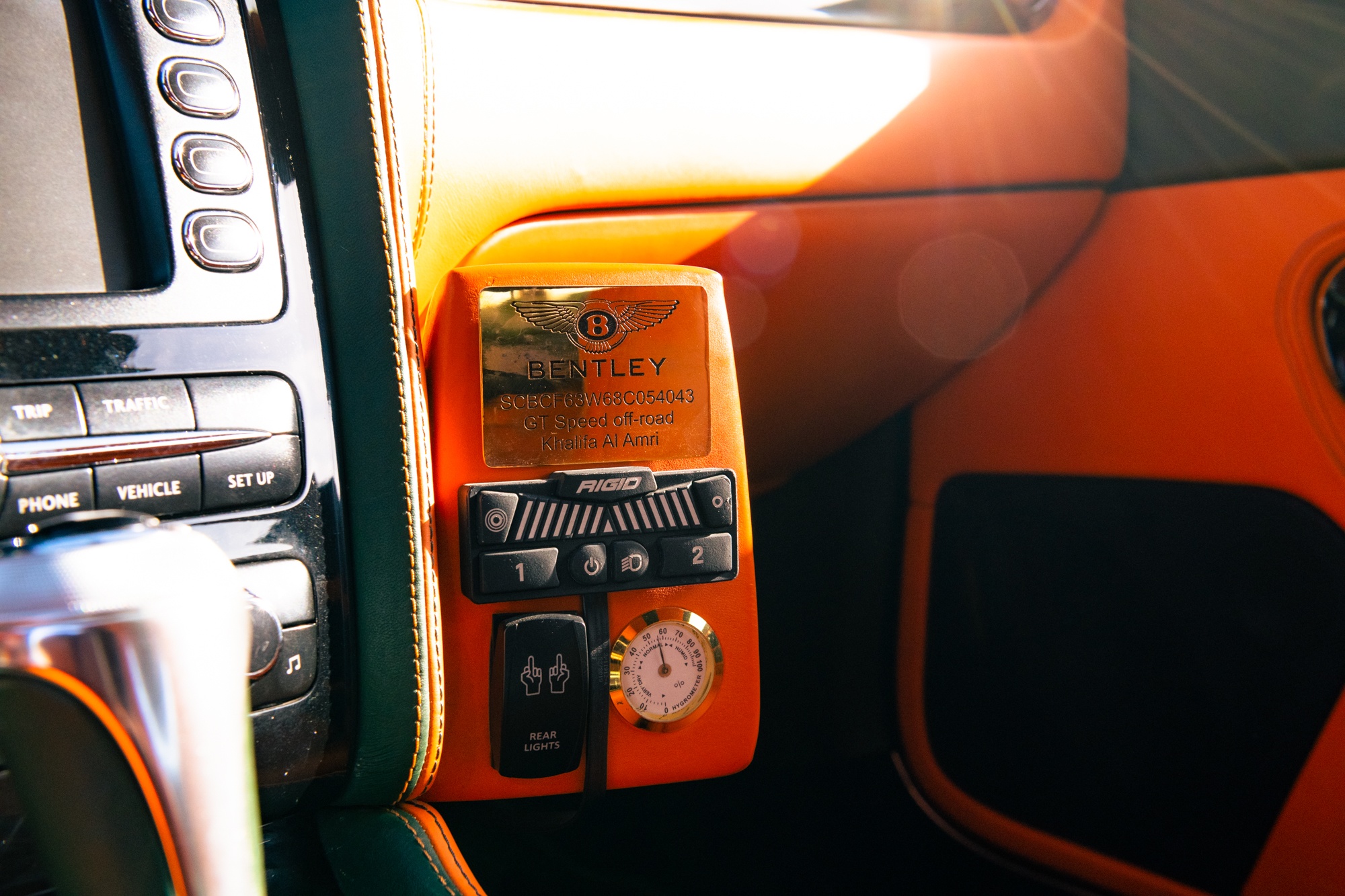 bentley,  continental gt,  continental gt speed,  bentley gt,  gt speed,  xe do,  dia hinh,  off-road,  sieu xe,  xe sang,  xe sieu sang,  gt,  grand tourer,  grand touring,  dubai anh 11