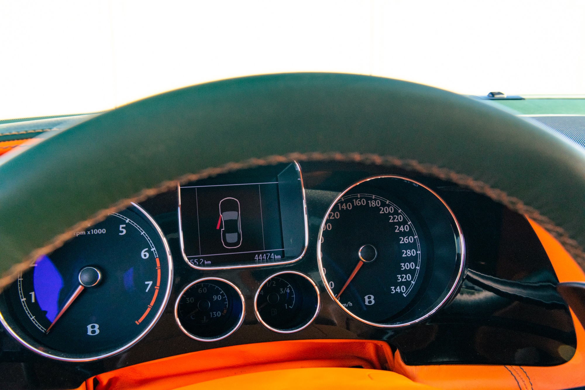 bentley,  continental gt,  continental gt speed,  bentley gt,  gt speed,  xe do,  dia hinh,  off-road,  sieu xe,  xe sang,  xe sieu sang,  gt,  grand tourer,  grand touring,  dubai anh 10