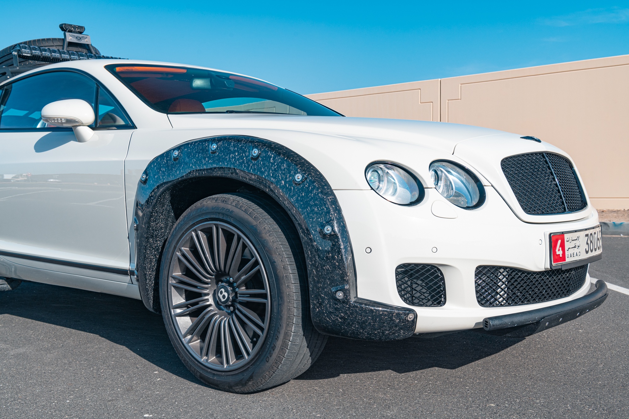 bentley,  continental gt,  continental gt speed,  bentley gt,  gt speed,  xe do,  dia hinh,  off-road,  sieu xe,  xe sang,  xe sieu sang,  gt,  grand tourer,  grand touring,  dubai anh 4