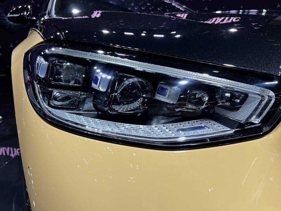 mercedes,  maybach,  s-class,  mercedes-benz,  benz,  mercedes-maybach,  s680,  maybach s680,  s680 virgil abloh,  virgil ablob edition,  sieu sang,  sedan,  seoul mobility show,  sedan sieu sang,  rolls-royce,  bentley anh 6