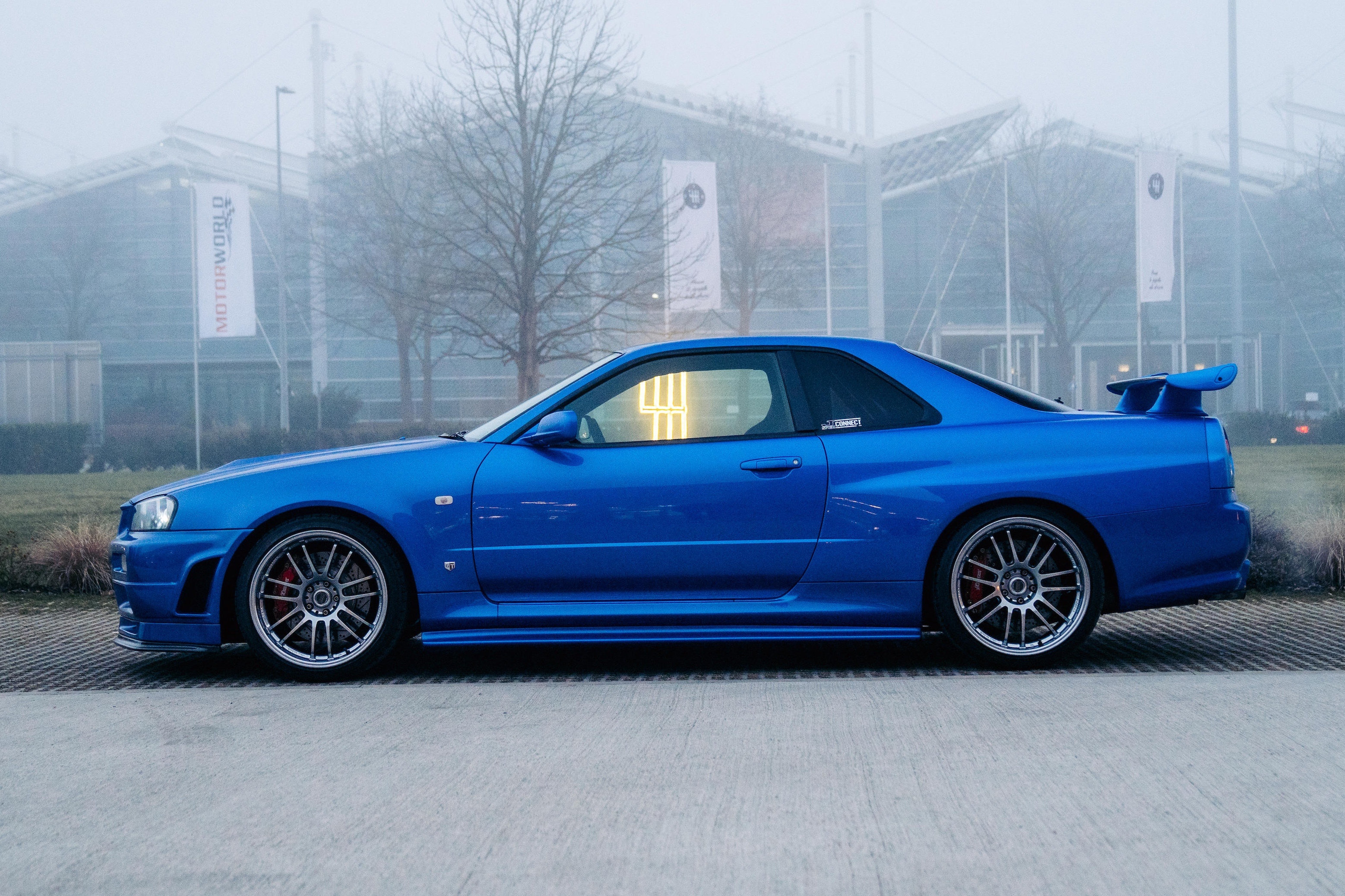 nissan,  skyline,  gt-r,  r34,  paul walker,  fast and furious,  fast furious,  fast & furious,  phim bom tan,  dien anh,  sieu xe,  brian o'conner,  nissan gt-r,  nissan skyline,  nissan skyline gt-r,  nissan skyline gt-r r34,  skyline gt-r,  jdm,  xe the thao,  nhat ban,  dau gia,  bonhams anh 5