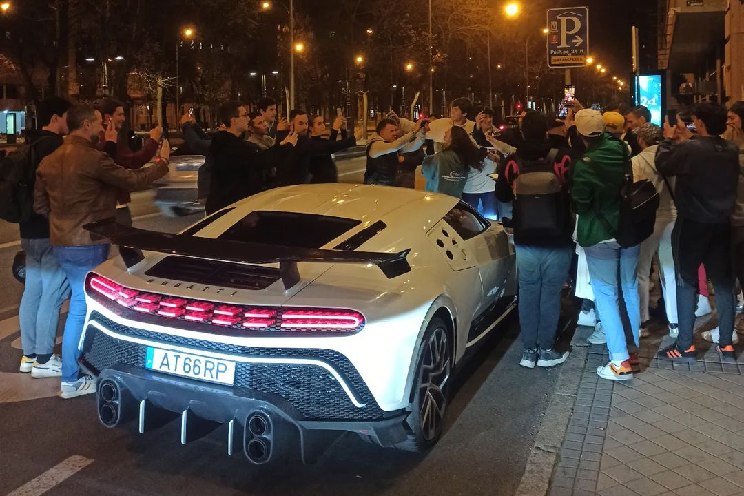 bugatti,  chiron,  centodieci,  divo,  sieu xe,  hypercar,  cau thu,   Cristiano Ronaldo,  Cristiano,  Ronaldo,  veyron,  chiron super sport,  pagani,  koenigsegg,  lamborghini,  ferrari,  mclaren,  aston martin,  porsche,  maserati,  madrid anh 3