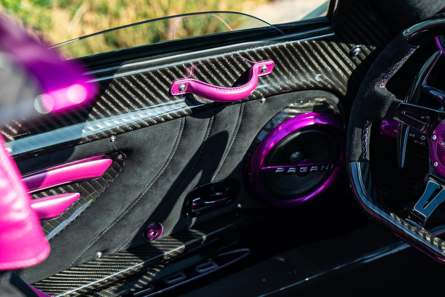 pagani,  zonda,  huayra,  utopia,  zonda ay,  pagani zonda ay,  sieu xe,  doc nhat,  hypercar,  koenigsegg,  bugatti,  lamborghini,  ferrari,  mclaren,  aston martin,  porsche,  maserati anh 11