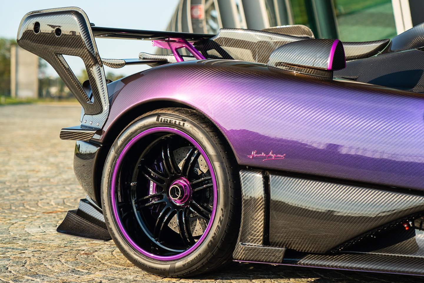 pagani,  zonda,  huayra,  utopia,  zonda ay,  pagani zonda ay,  sieu xe,  doc nhat,  hypercar,  koenigsegg,  bugatti,  lamborghini,  ferrari,  mclaren,  aston martin,  porsche,  maserati anh 5