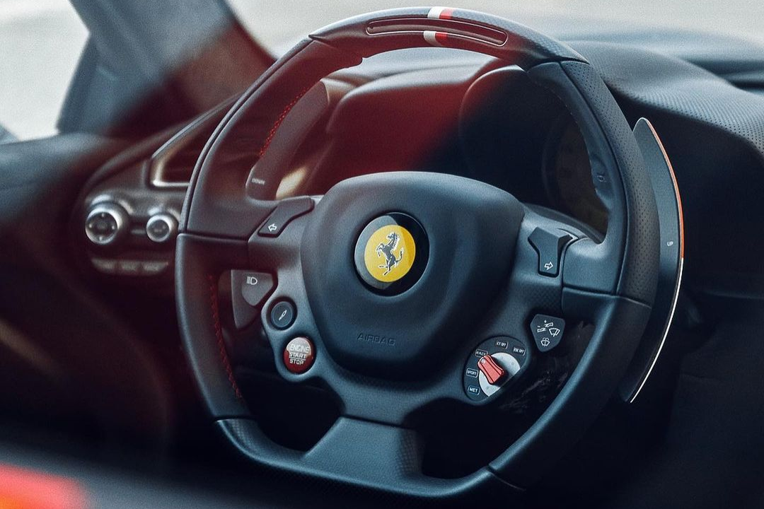 ferrari,  488,  488 gtb,  488 spider,  488 pista,  488 pista spider,  sieu xe,  xe dua,  hypercar,  f1,  dua xe f1,  cong thuc 1,  Charles Leclerc,  lamborghini,  mclaren,  Porsche,  aston martin,  Maserati,  Bugatti,  pagani,  koenigsegg anh 12