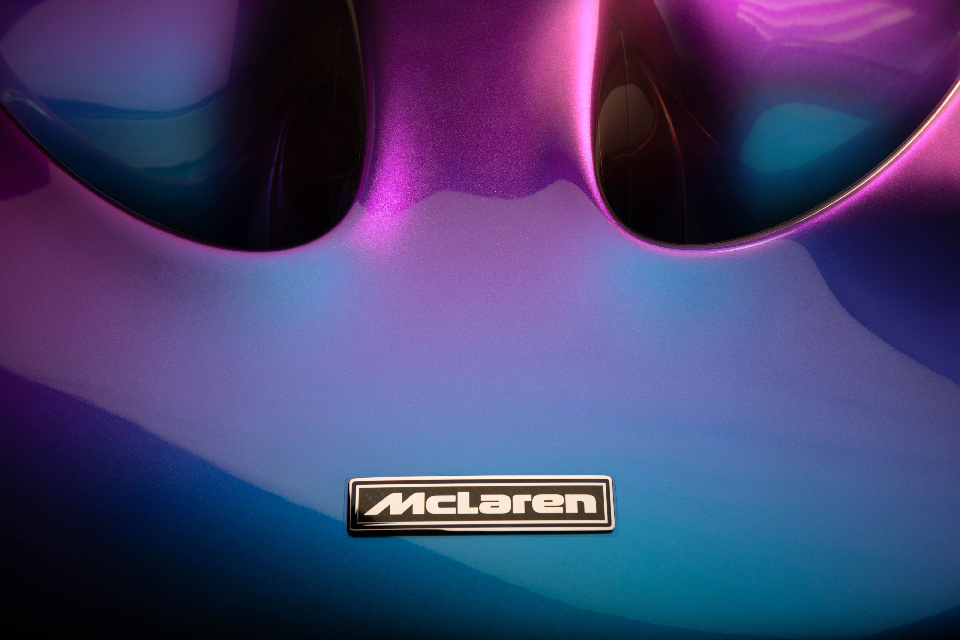 Mclaren,  mclaren p1,  p1,  hypercar,  hybrid,  Ferrari,  Porsche,  Porsche 918 spyder,  918 spyder,  laferrari,  Ferrari laferrari,  Lamborghini,  rm Sotheby’s,  Sotheby,  dau gia,  sieu xe,  Maserati,  Bugatti,  Koenigsegg,  pagani,  mso,  Pacific Blue,  mso Pacific Blue,  Pearlescent anh 5