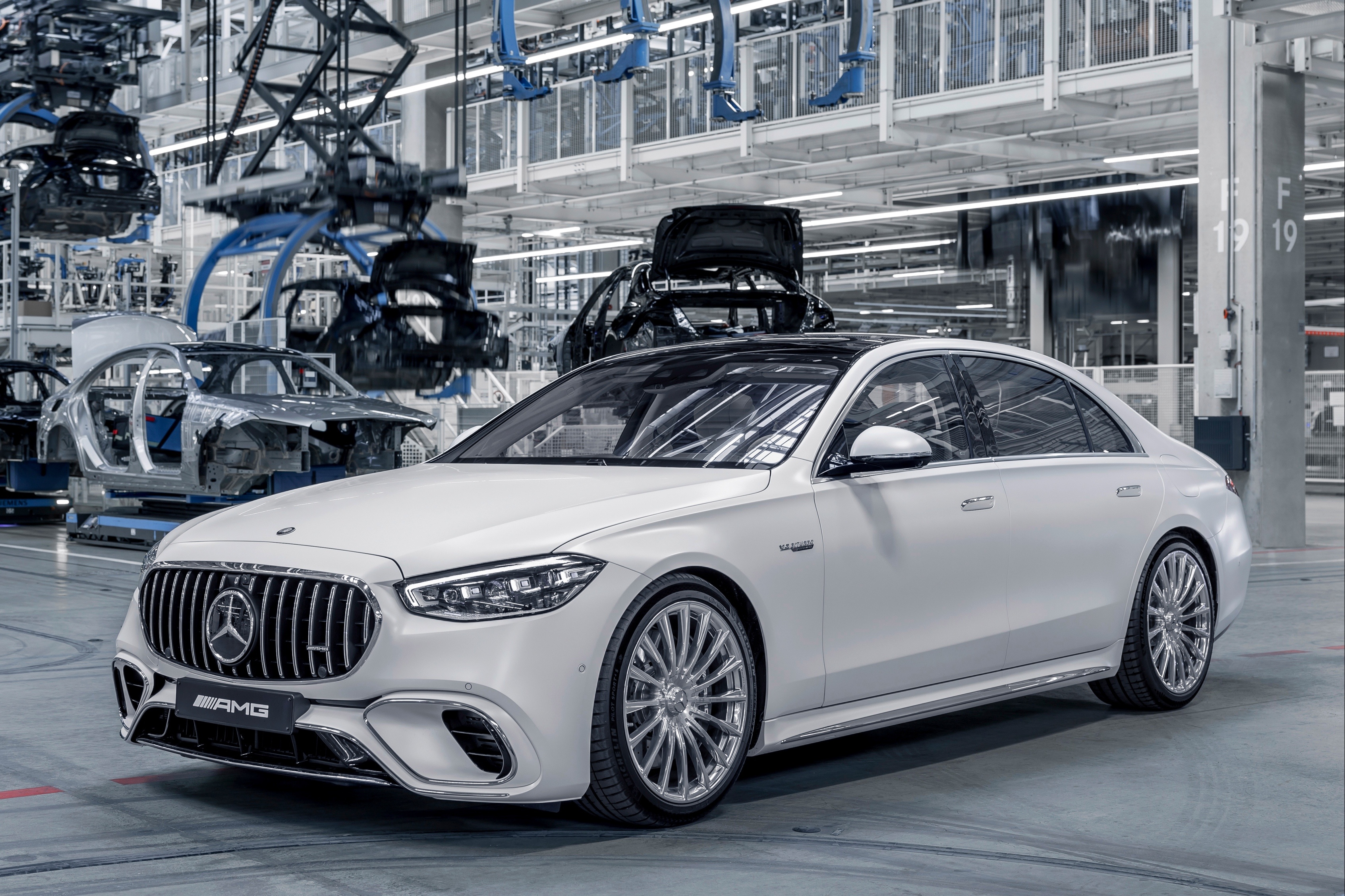 Mercedes-AMG S 63 E Performance,  Mercedes-AMG,  S 63 E Performance,  edition 1,  S63 E Performance,  s63,  sedan,  hieu suat cao,  s-class,  mercedes,  amg,  benz,  mercedes-benz,  e performance,  gioi han,  bmw,  audi anh 8