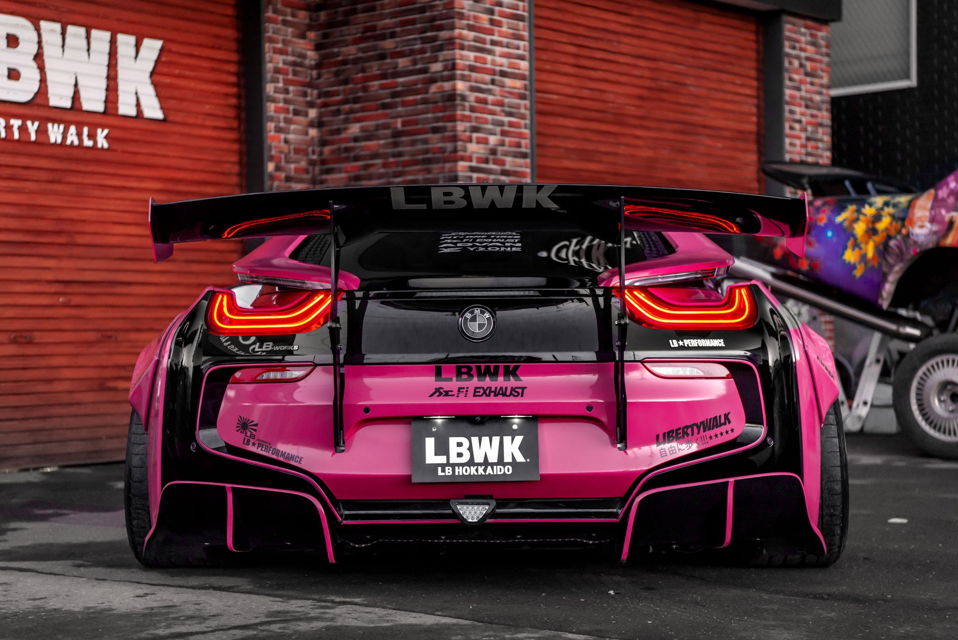 bmw,  bmw i,  bmw i8,  liberty walk,  BMW i8 LB Works,  LB Works,  than rong,  do than rong,  xe do,  widebody,  lbwk,  sieu xe,  bmw i8 liberty walk,  xe dien,  hybrid anh 12