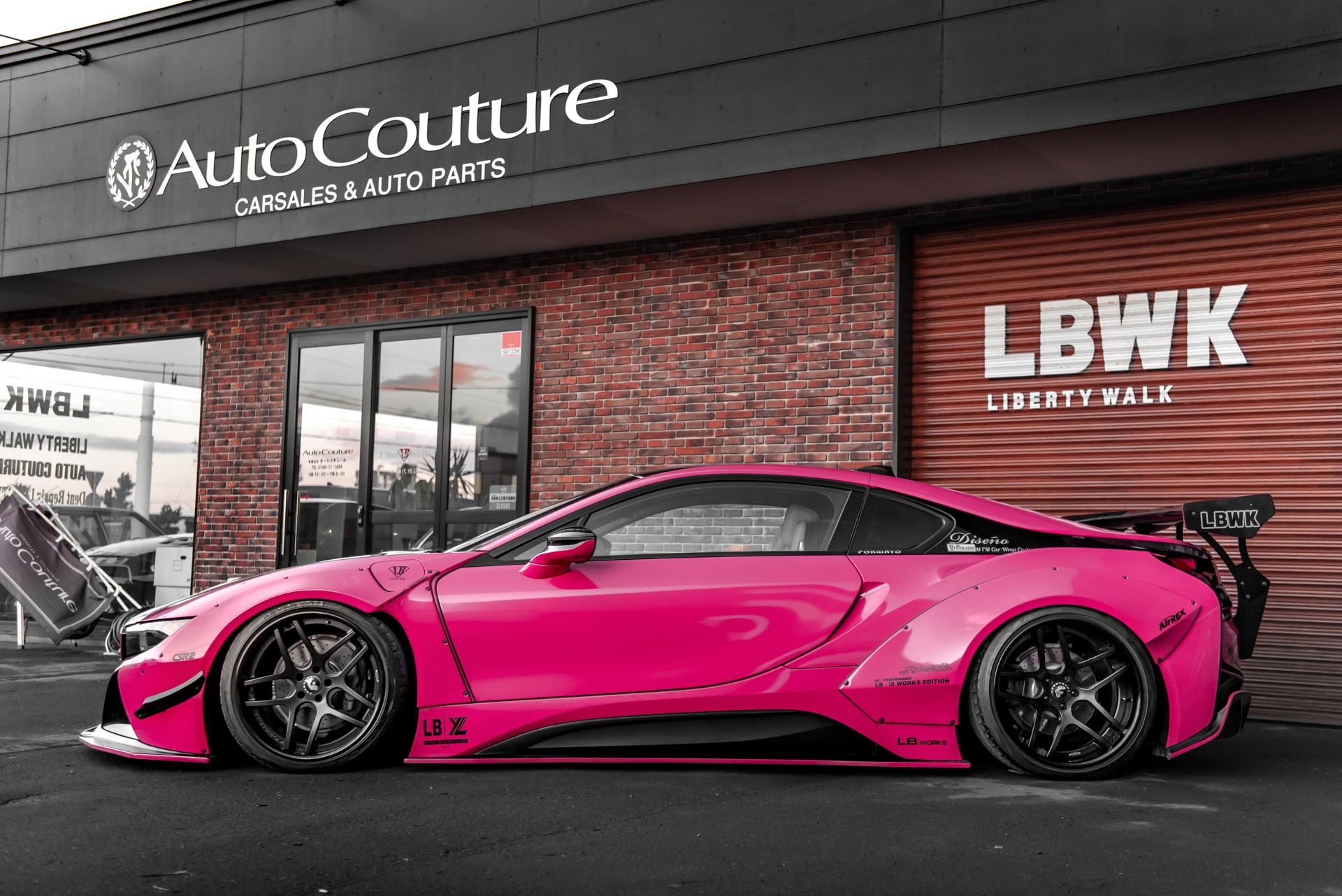 bmw,  bmw i,  bmw i8,  liberty walk,  BMW i8 LB Works,  LB Works,  than rong,  do than rong,  xe do,  widebody,  lbwk,  sieu xe,  bmw i8 liberty walk,  xe dien,  hybrid anh 9