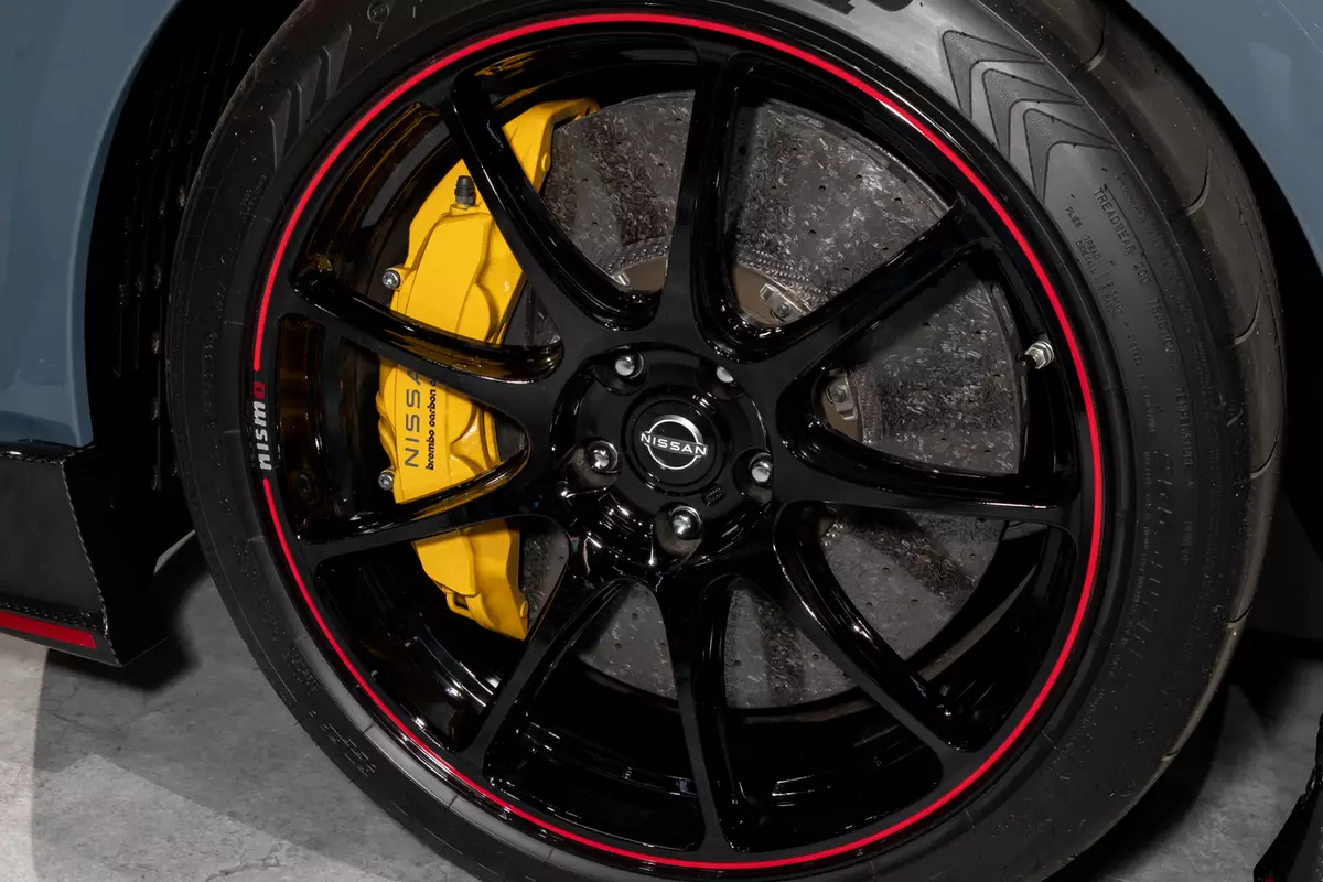 nissan,  gt-r,  nismo,  nissan gt-r,  gt-r nismo,  nissan gt-r nismo,  gt-r 2024,  gt-r nismo 2024,  jdm,  xe đua,  hiệu năng cao,  siêu xe,  porsche,  911,  porsche 911,  Tokyo Auto Salon,  New York Auto Show,  GT-R Premium,  T-Spec,  GT-R NISMO Special Edition ảnh 22 nissan,  gt-r,  nismo,  nissan gt-r,  gt-r nismo,  nissan gt-r nismo,  gt-r 2024,  gt-r nismo 2024,  jdm,  xe dua,  hieu nang cao,  sieu xe,  porsche,  911,  porsche 911,  Tokyo Auto Salon,  New York Auto Show,  GT-R Premium,  T-Spec,  GT-R NISMO Special Edition anh 22