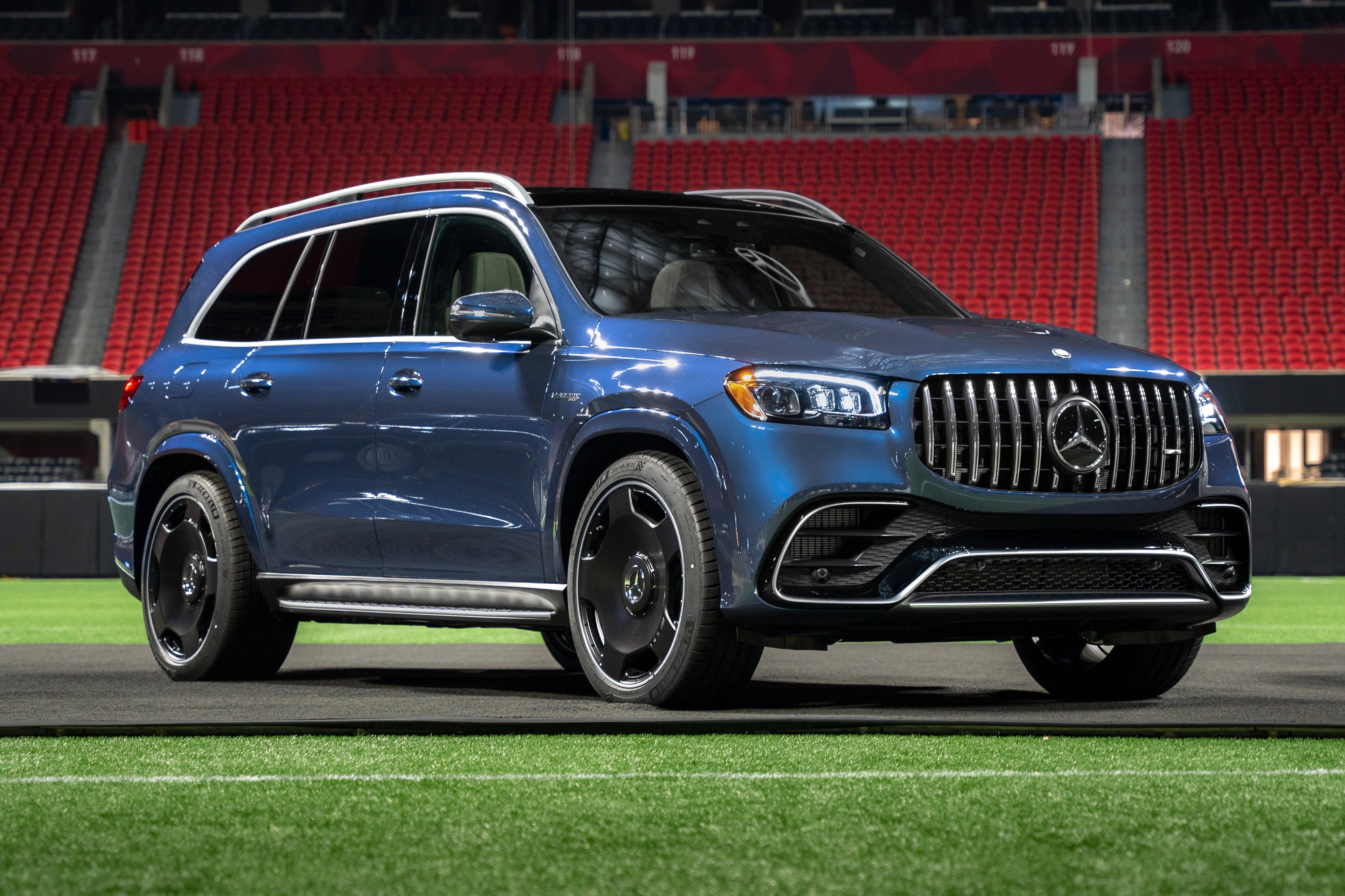 Mercedes-AMG GLS 63 4MATIC+ ban facelift manh hon 600 ma luc hinh anh