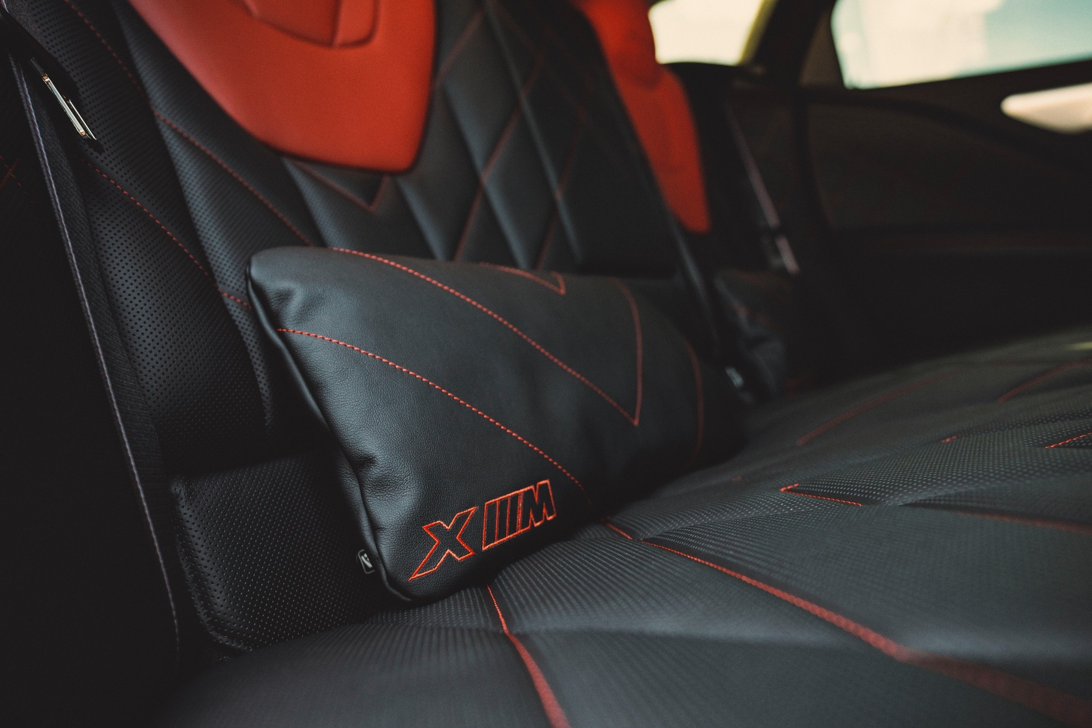 bmw,  bmw m,  bmw xm,  xm,  xm label red,  bmw xm label red,  suv,  full-size,  dia hinh,  hybrid,  hieu suat cao anh 15