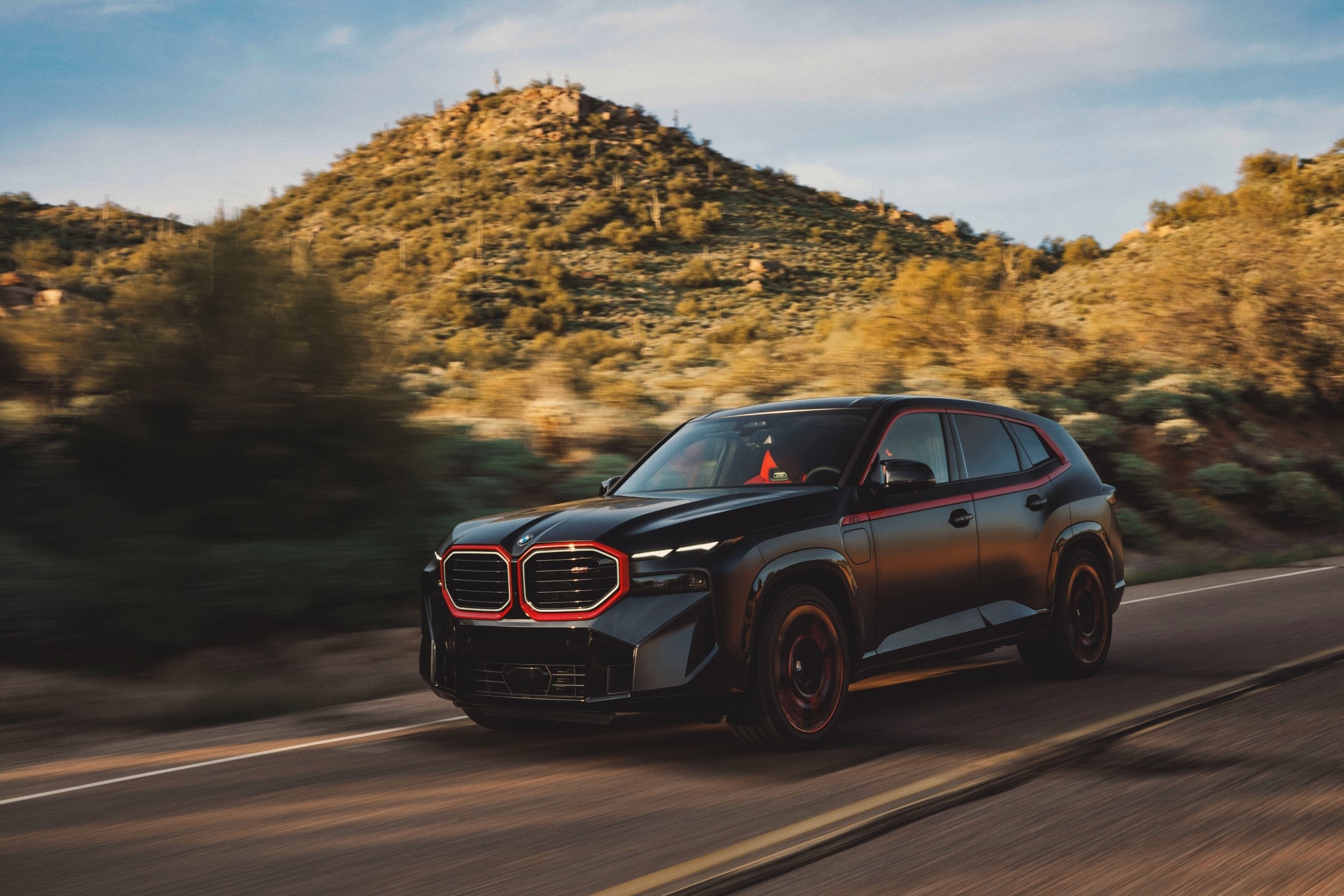 bmw,  bmw m,  bmw xm,  xm,  xm label red,  bmw xm label red,  suv,  full-size,  dia hinh,  hybrid,  hieu suat cao anh 16
