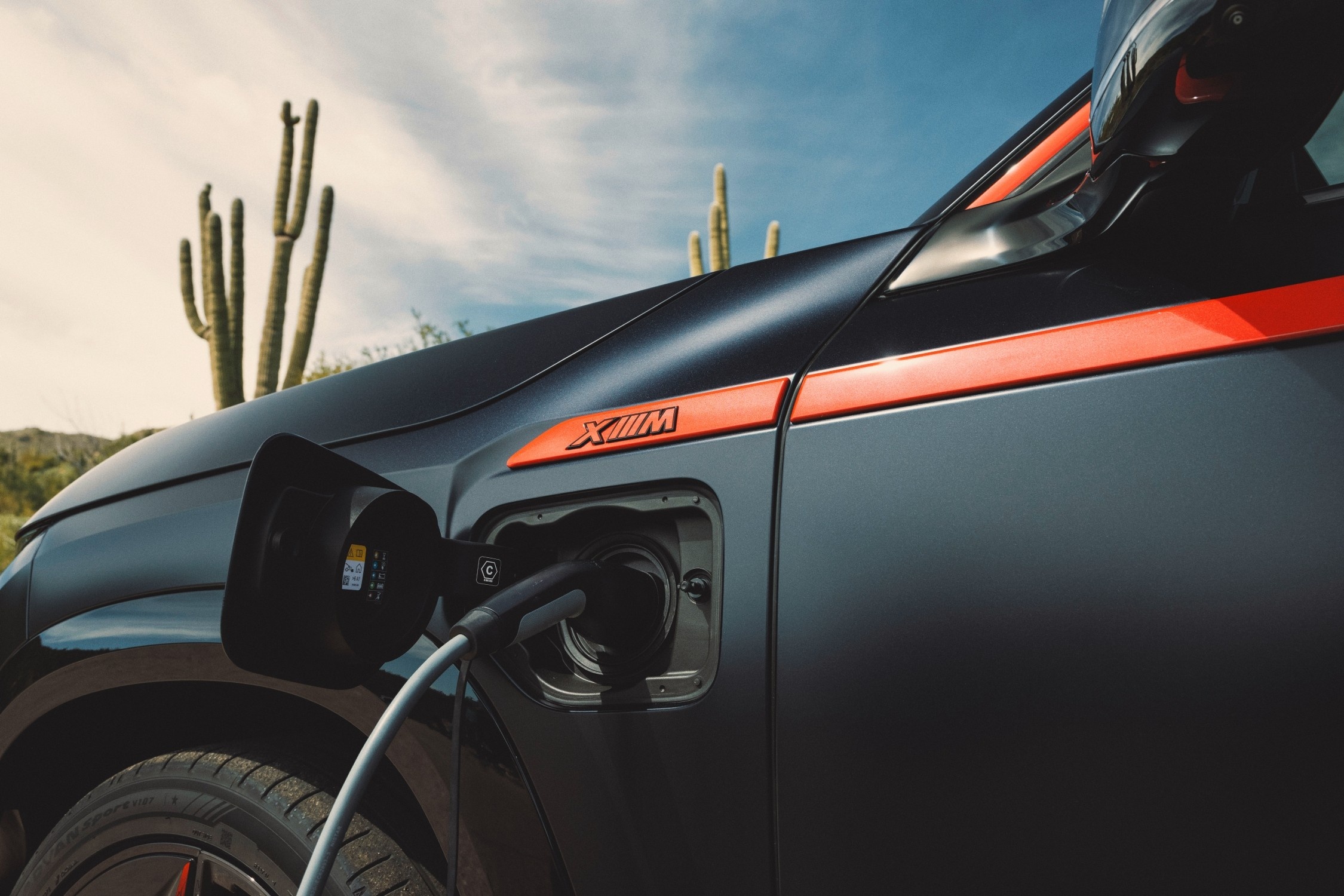 bmw,  bmw m,  bmw xm,  xm,  xm label red,  bmw xm label red,  suv,  full-size,  dia hinh,  hybrid,  hieu suat cao anh 22