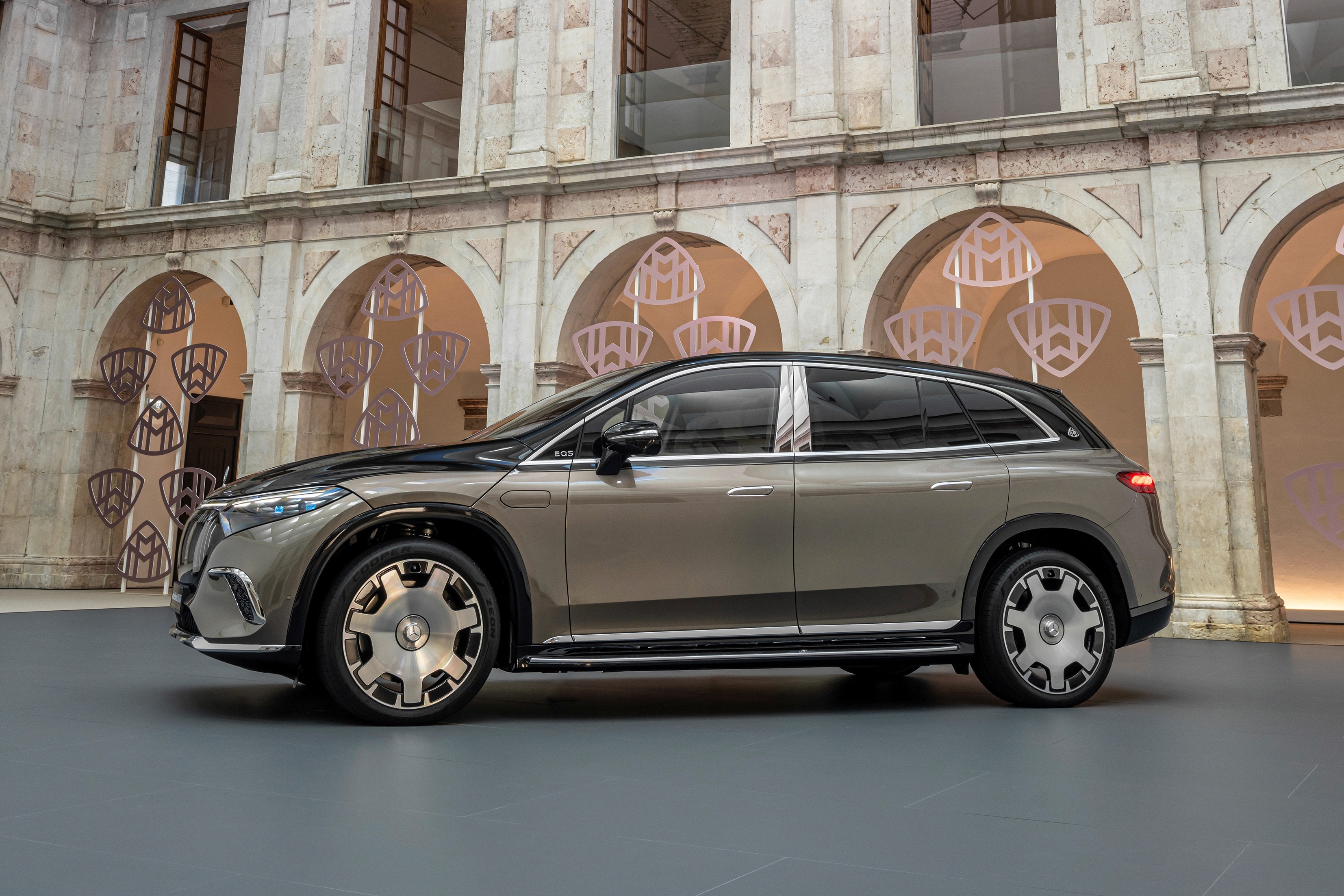 mercedes,  benz,  eq,  eqs,  eqs maybach,  mercedes-maybach,  eqs 680,  xe dien,  sieu sang,  maybach,  eqs suv,  suv anh 5