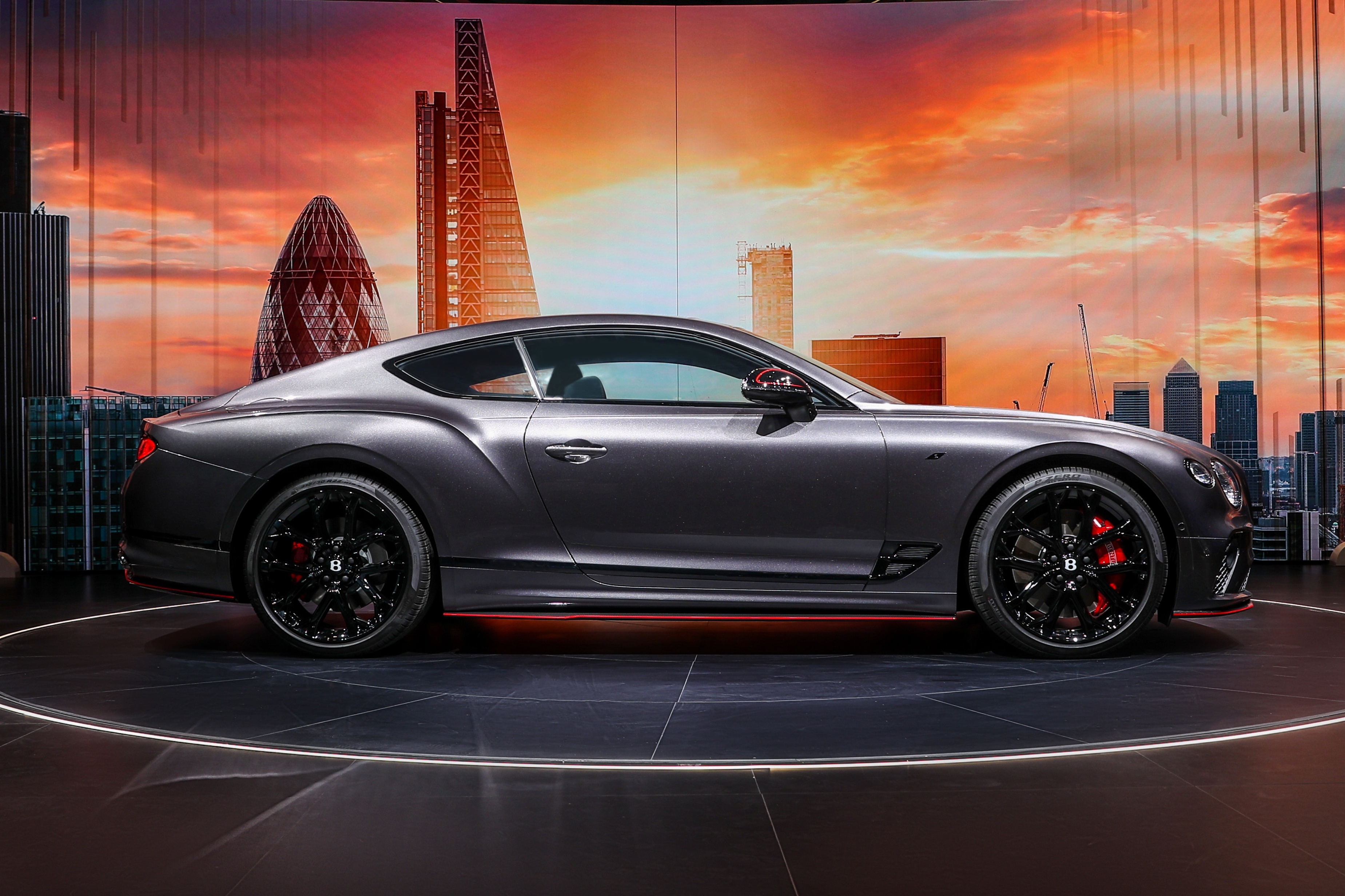 bentley,  continental gt,  mulliner,  continental gt s,  thượng hải,  triển lãm ôtô,  grand tourer,  gt,  bentayga,  flying spur,  siêu sang,  rolls-royce ảnh 4 bentley,  continental gt,  mulliner,  continental gt s,  thuong hai,  trien lam oto,  grand tourer,  gt,  bentayga,  flying spur,  sieu sang,  rolls-royce anh 4