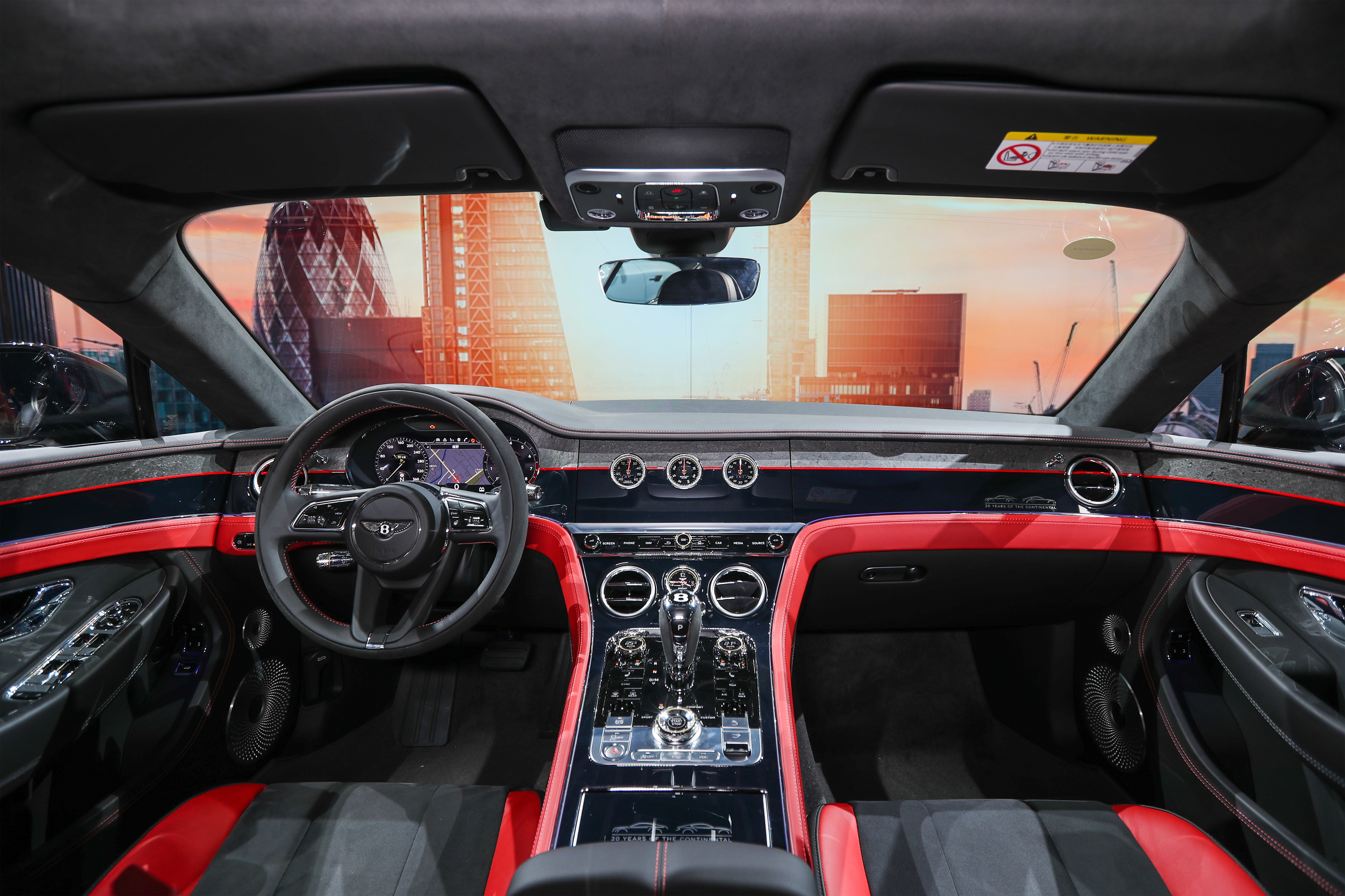 bentley,  continental gt,  mulliner,  continental gt s,  thượng hải,  triển lãm ôtô,  grand tourer,  gt,  bentayga,  flying spur,  siêu sang,  rolls-royce ảnh 6 bentley,  continental gt,  mulliner,  continental gt s,  thuong hai,  trien lam oto,  grand tourer,  gt,  bentayga,  flying spur,  sieu sang,  rolls-royce anh 6